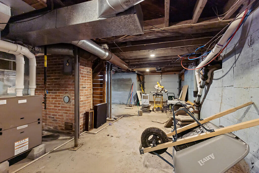 18 Manley Street, Augusta, ME, 04330