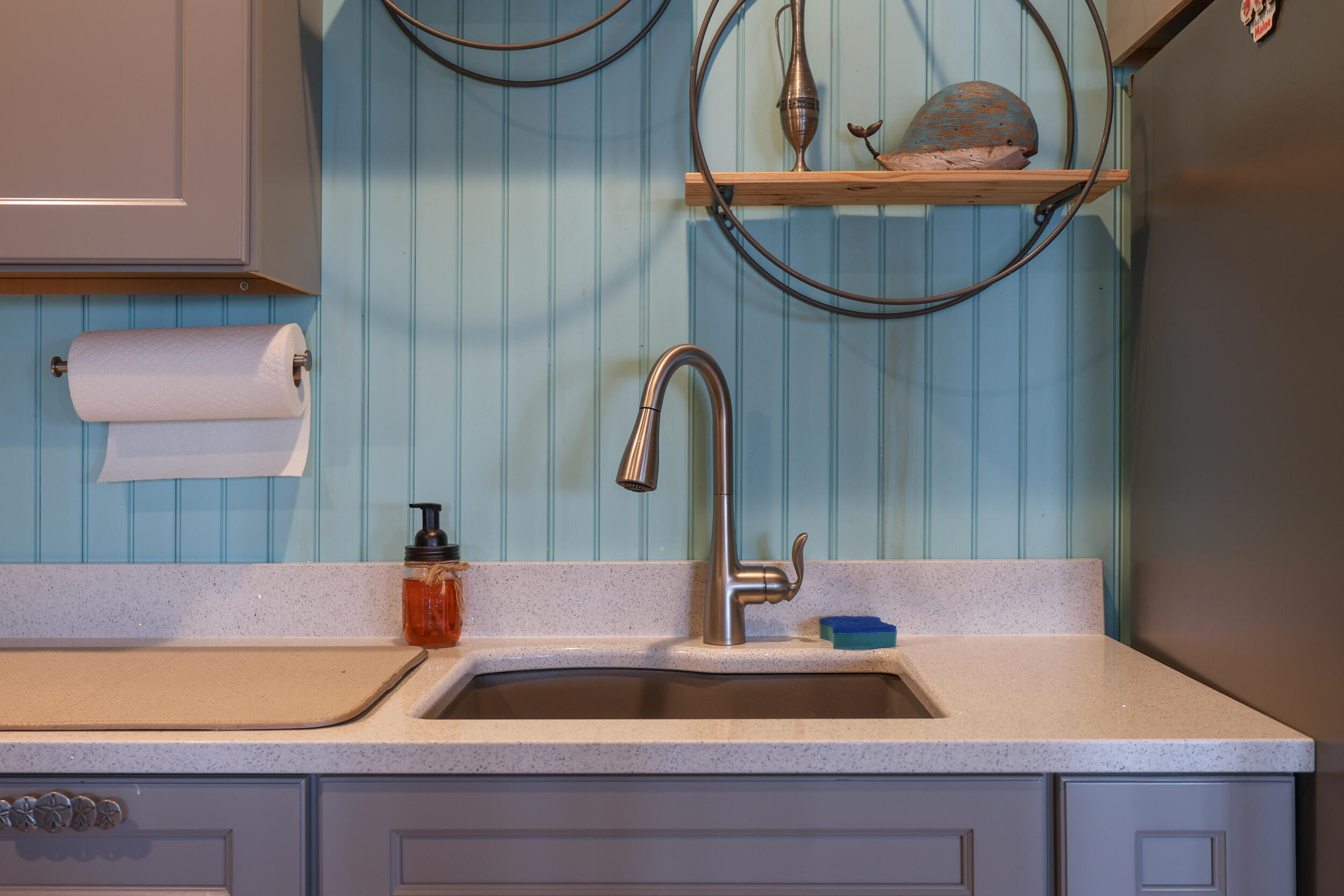 28 City Point Road, Vinalhaven, ME, 04863