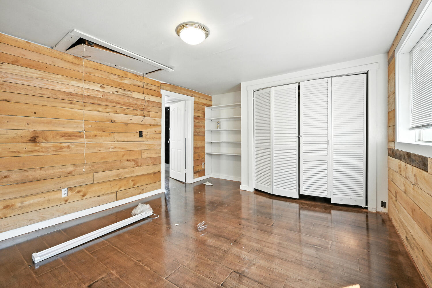 377 Main Street, Kingfield, ME, 04947