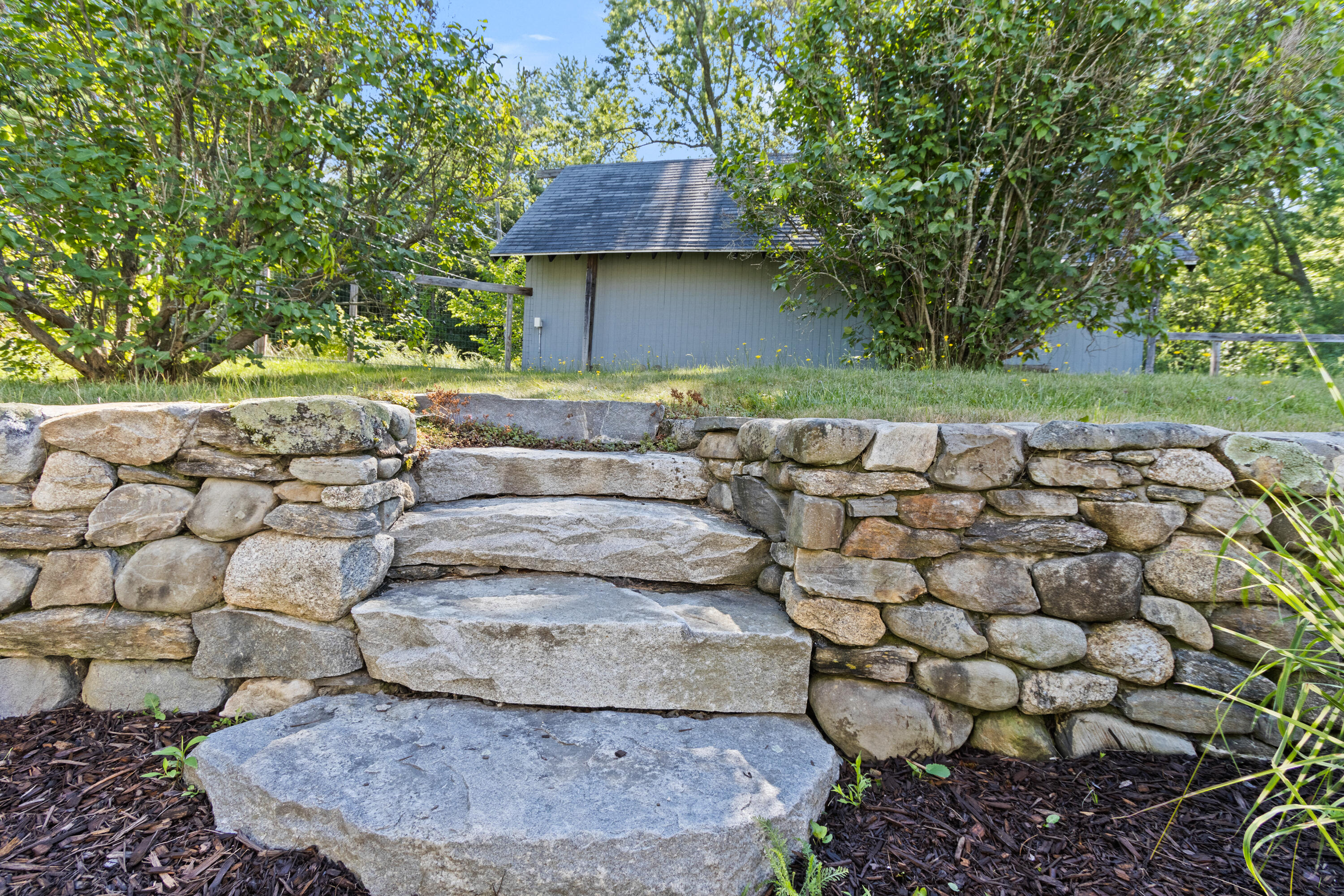 118 Rowe Avenue, Portland, ME 04102 Hardscaping
