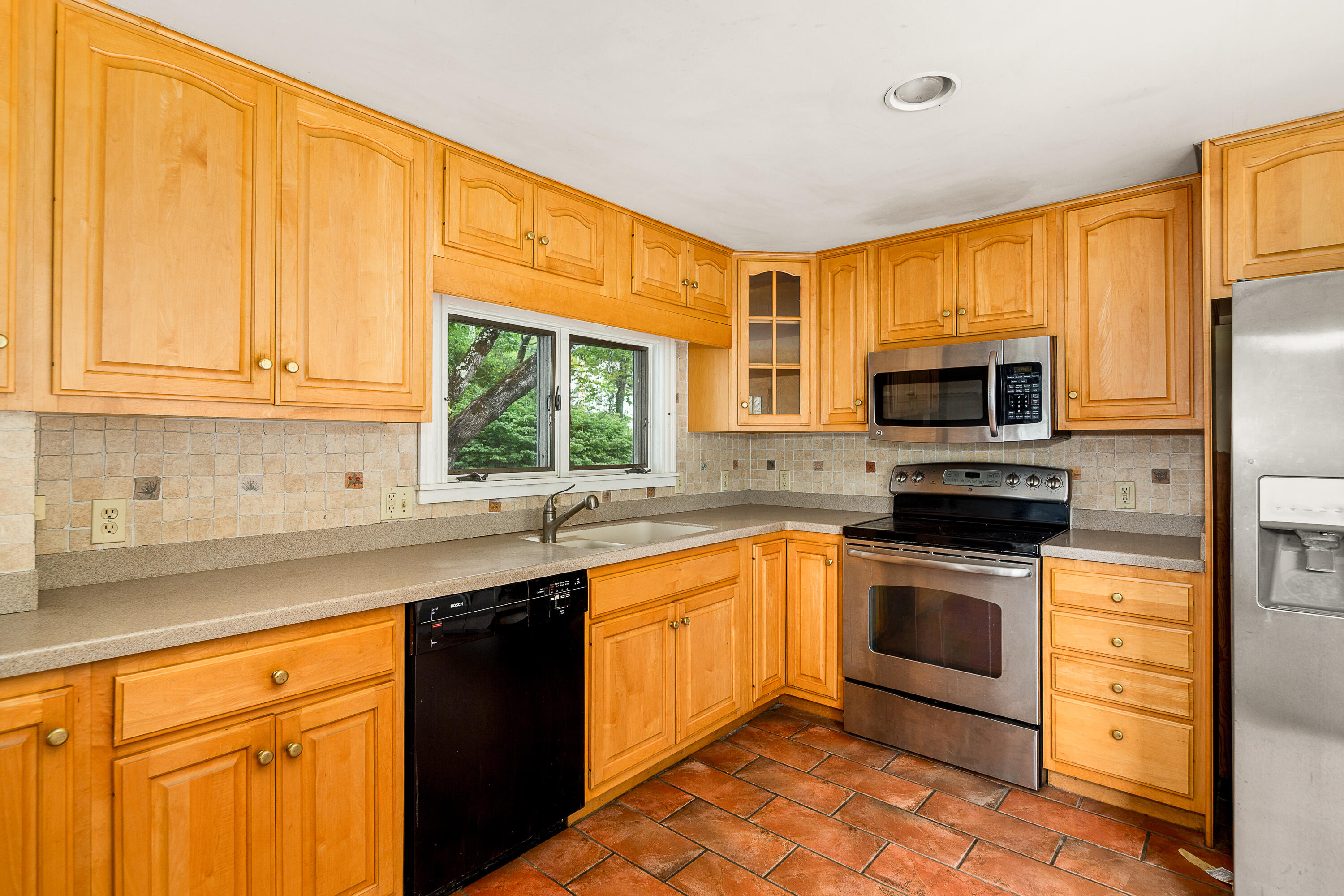 108 Derby Road, Islesboro, ME, 04848