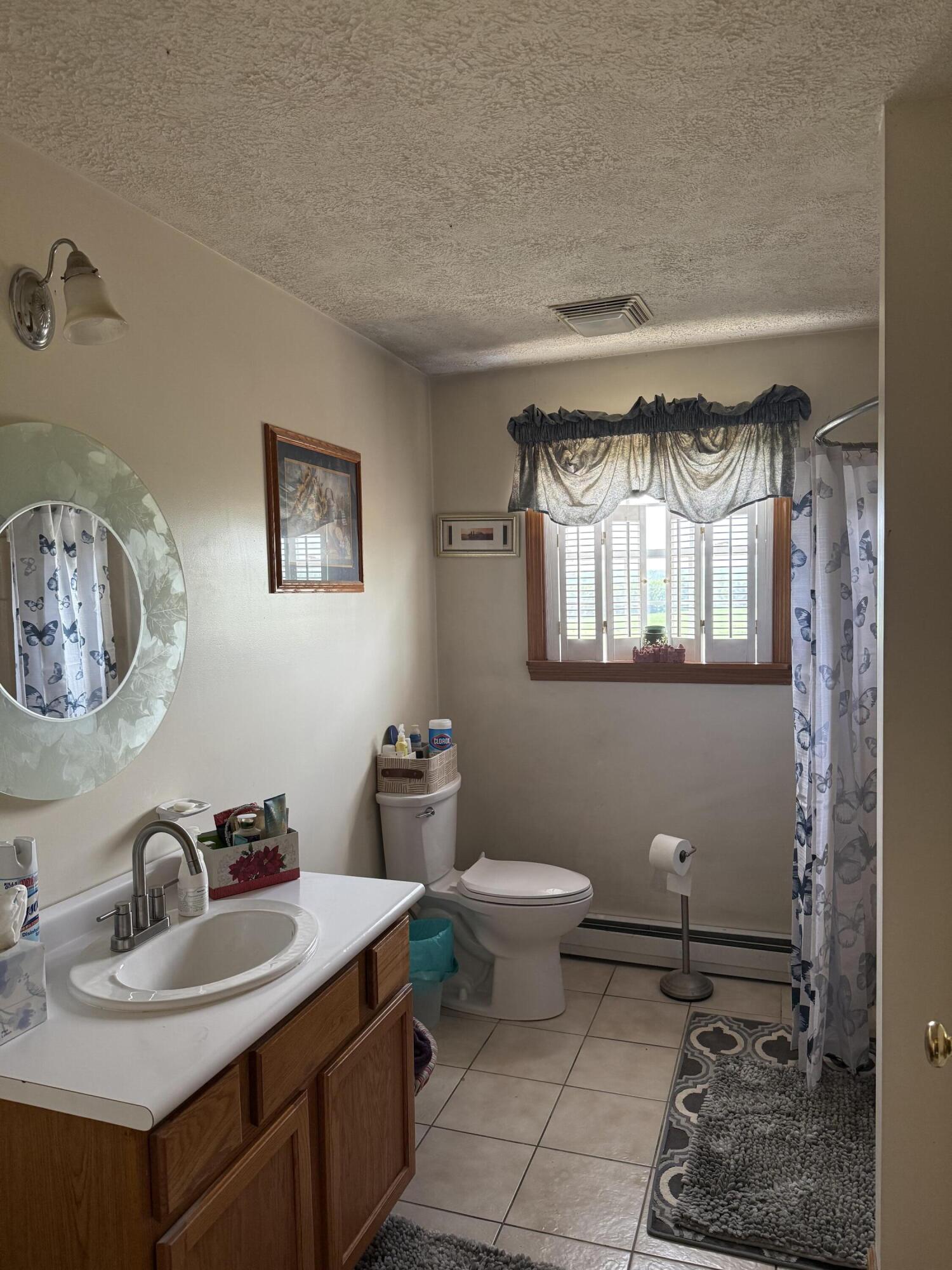 257 Pleasant View Ridge Road, China, ME, 04358