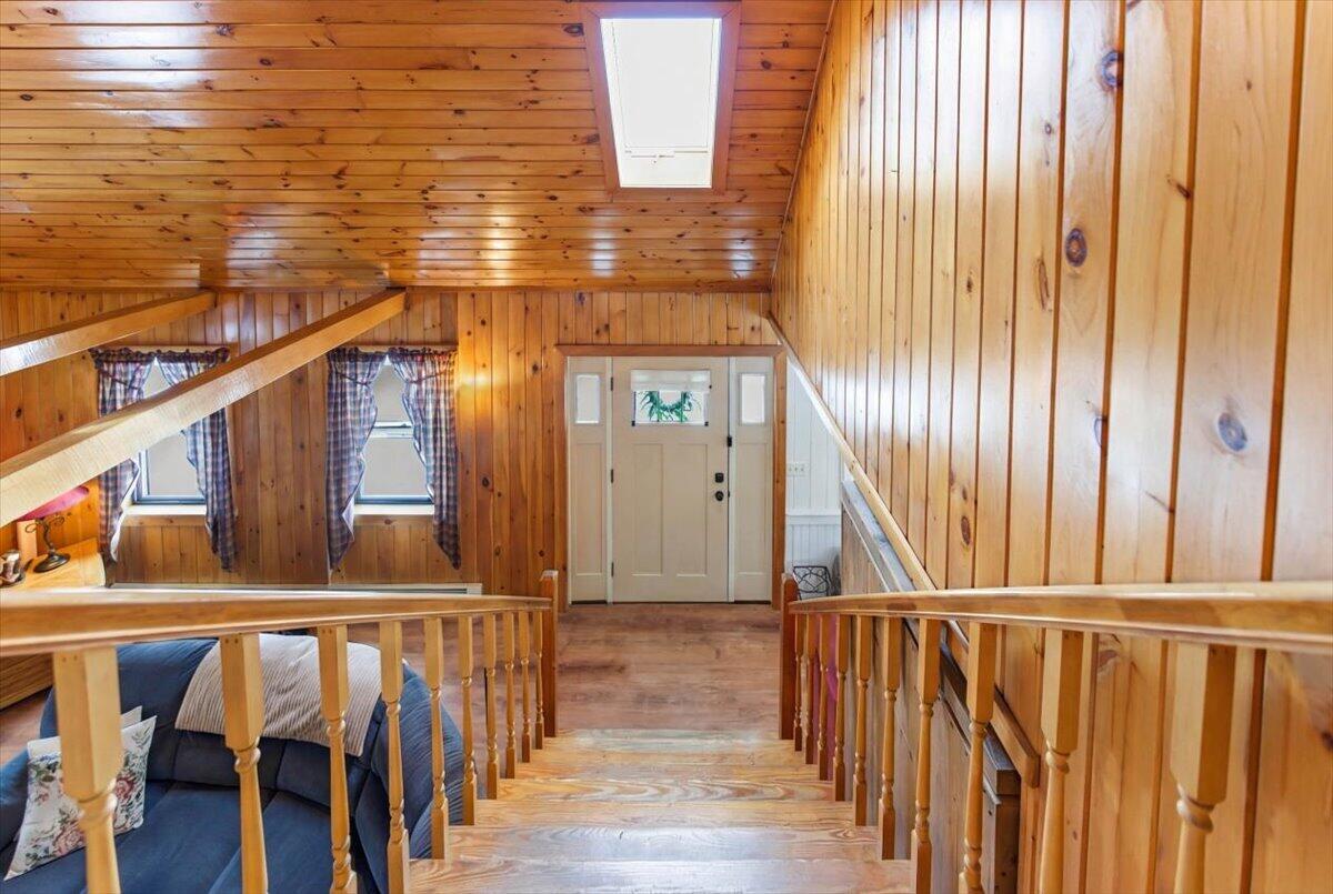59 Vanner Road, Washington, ME, 04574