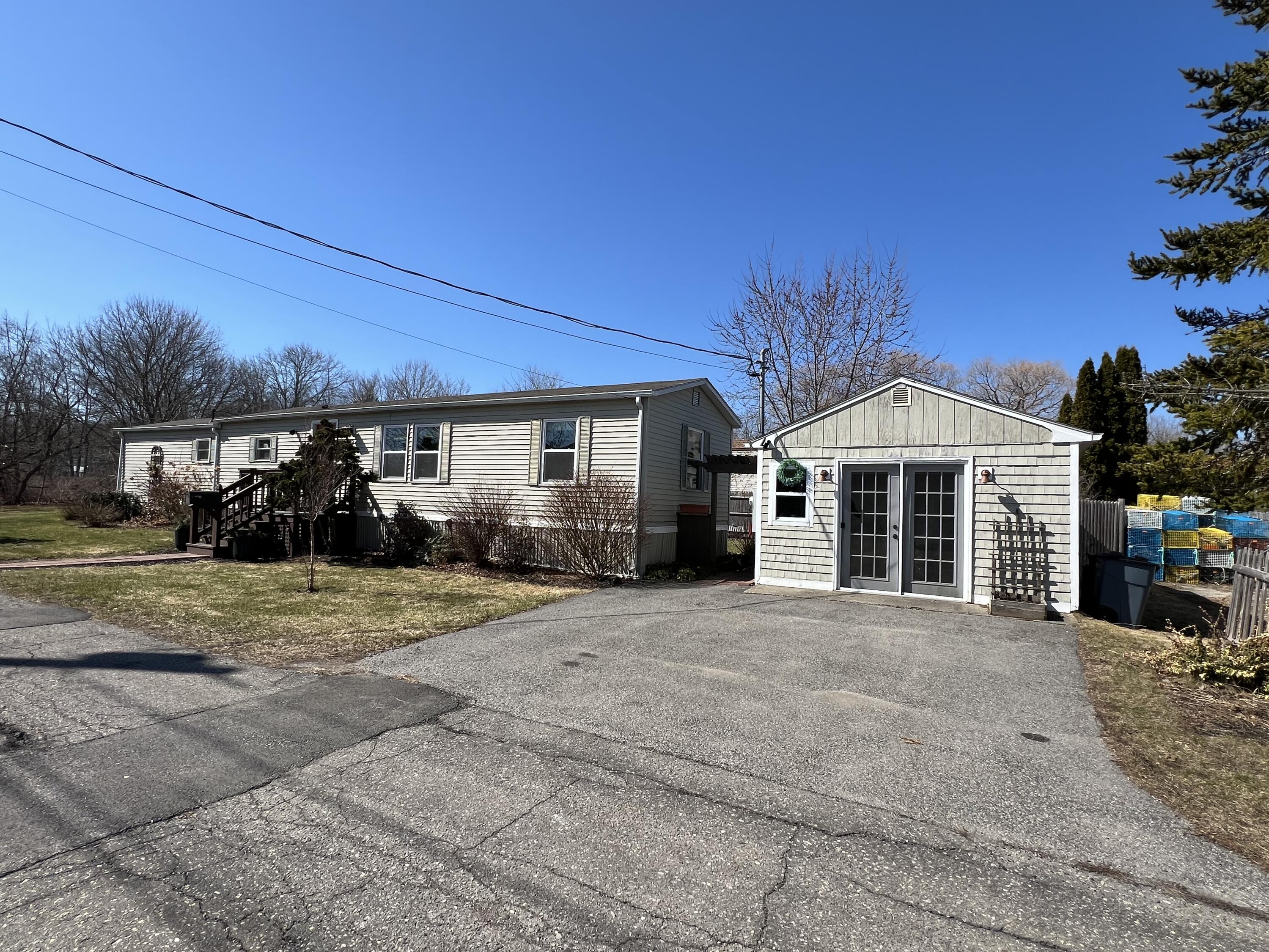 15 Marks Lane, Rockland, ME, 04841