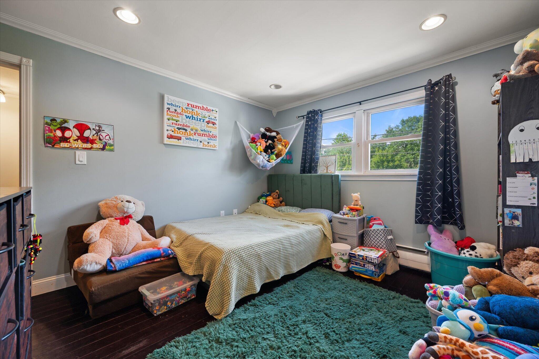 24 Coldbrook Road, Hampden, ME 04444 28-Bedroom 2