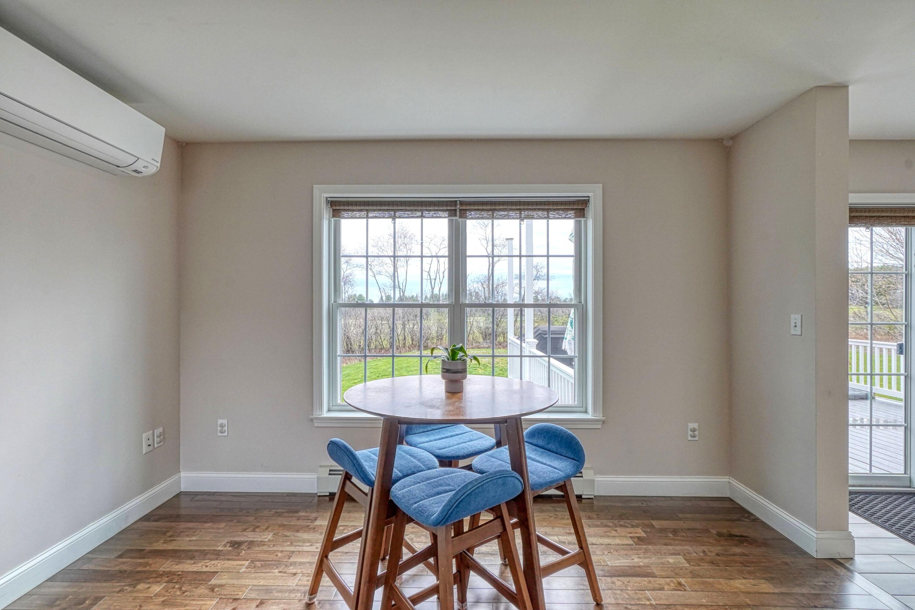 24 Royale Drive, Sidney, ME, 04330