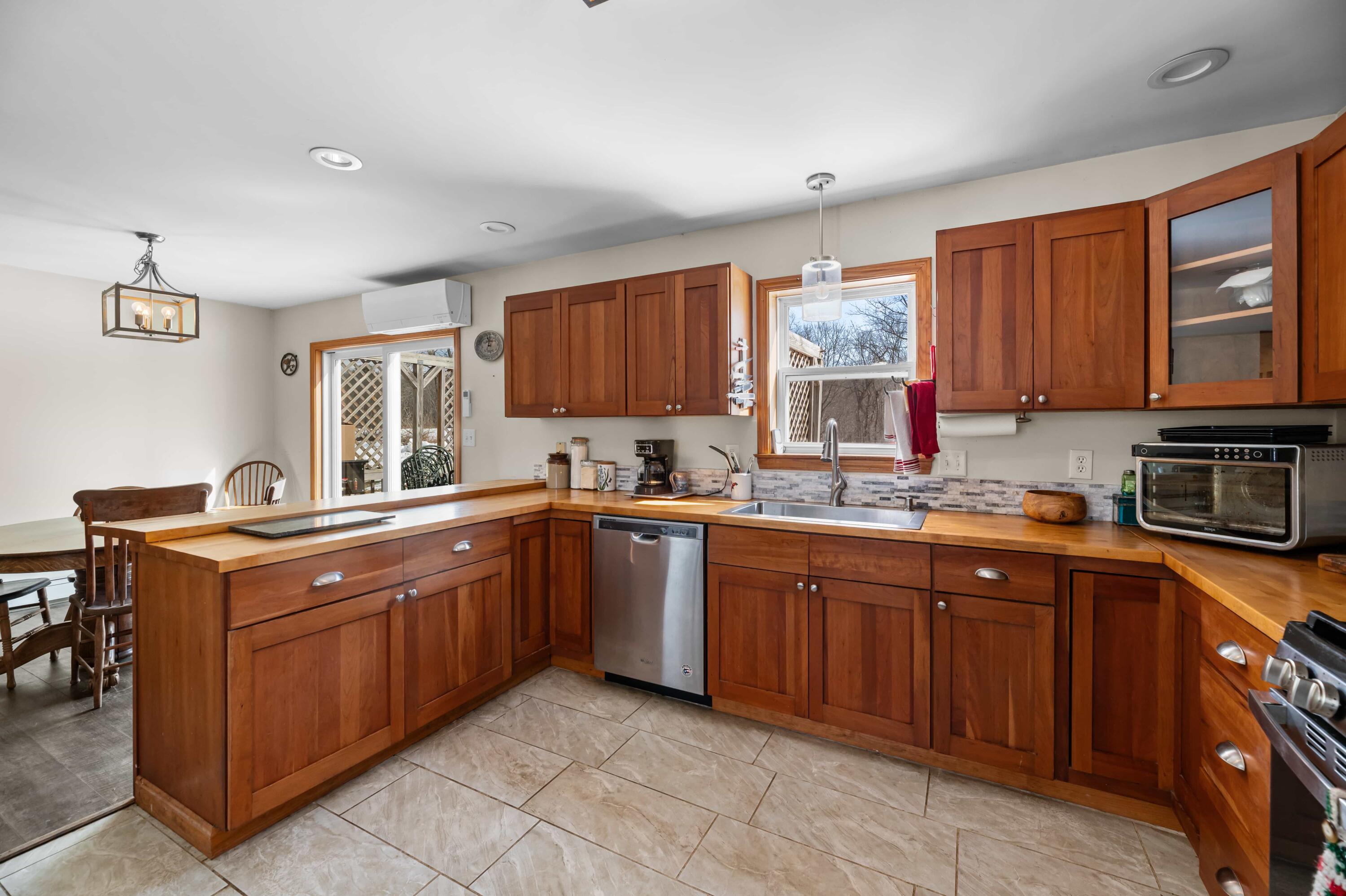 101 Dunham Road, Vassalboro, ME, 04989