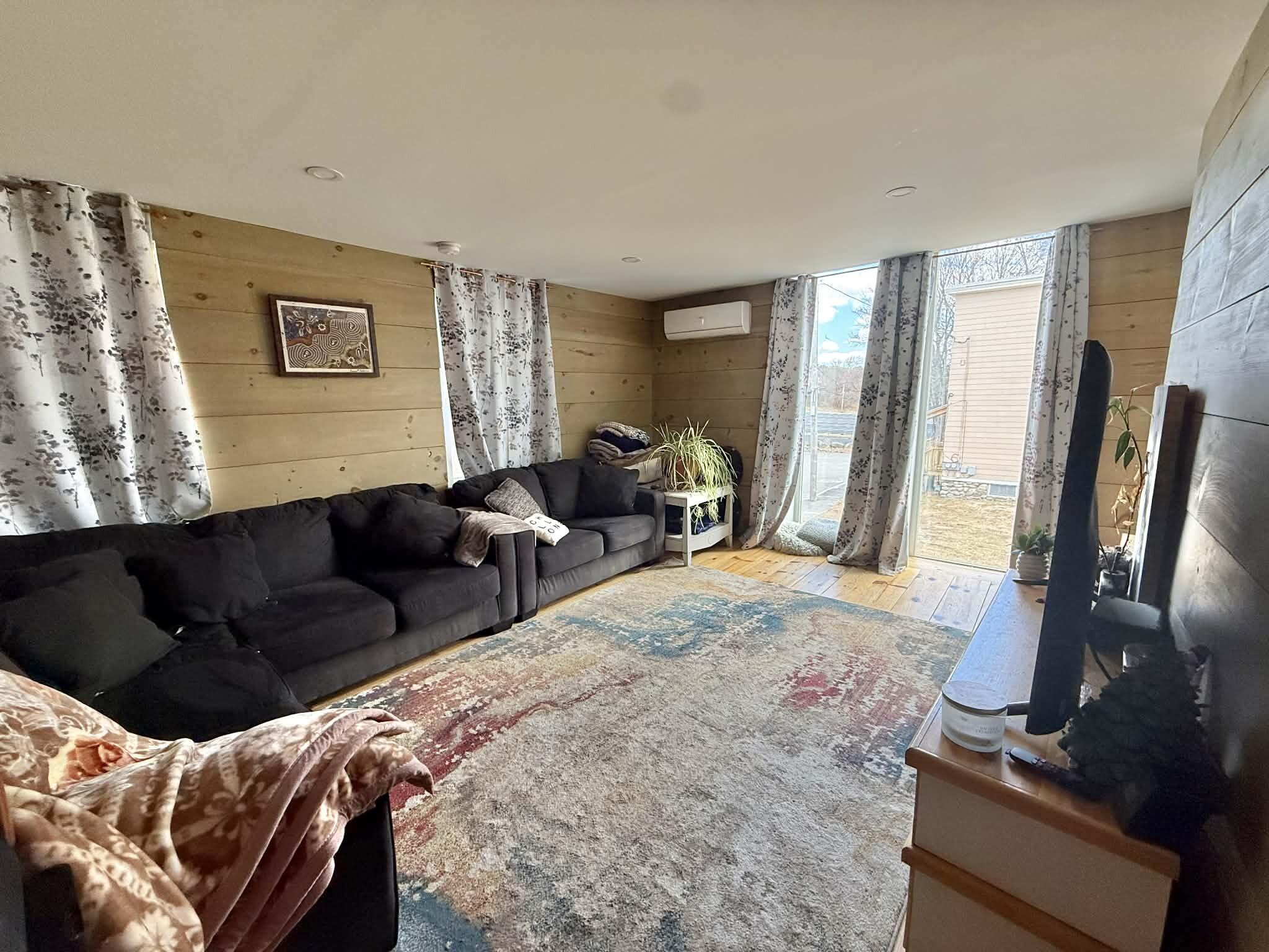 109 Shawmut Street, Lewiston, ME, 04240