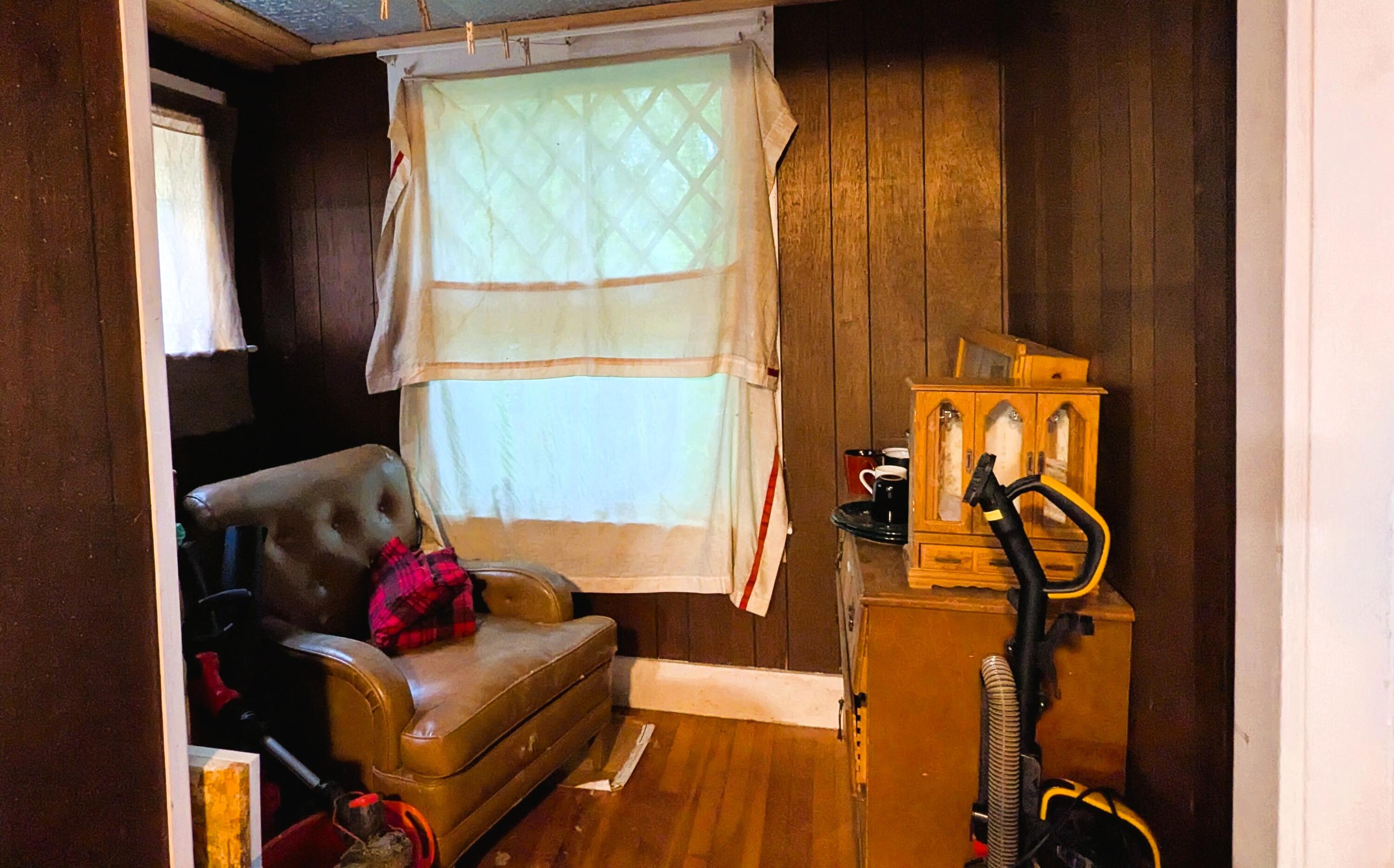 29 Kents Hill Road, Wayne, ME, 04284