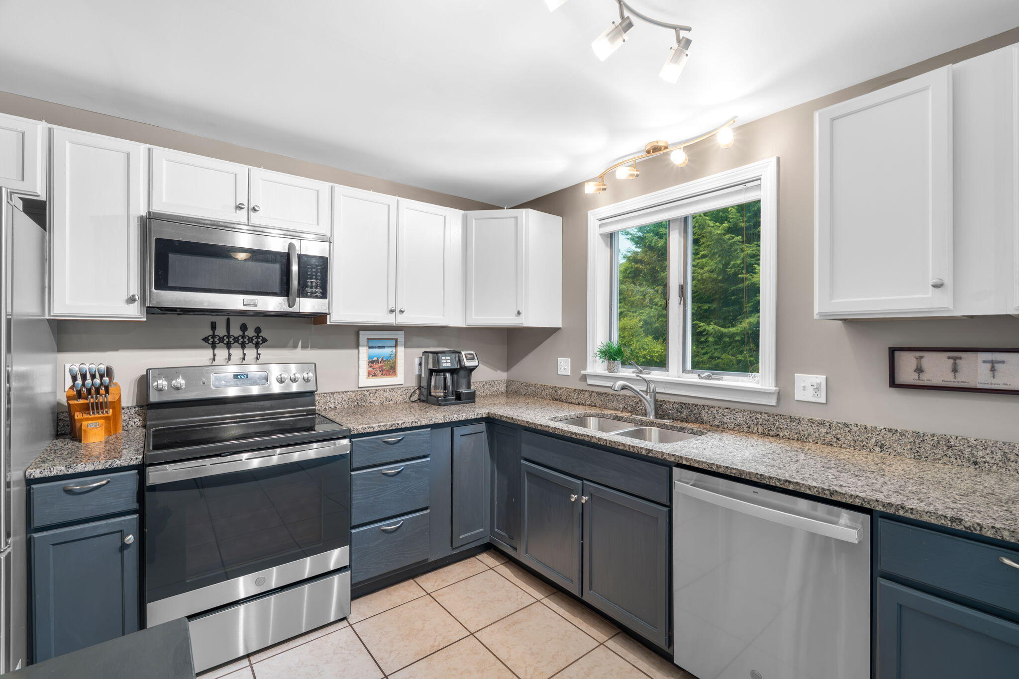 22 Turkey Trail, #22, Windham, ME 04062 18-web-or-mls-22-turkey-trail