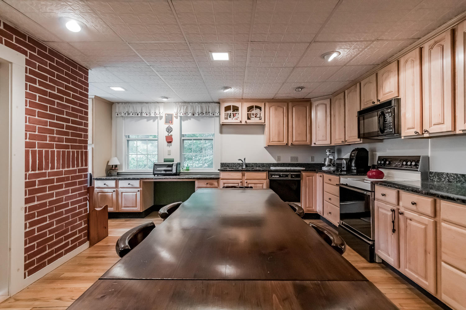 13 Andrews Road, Woodstock, ME, 04219