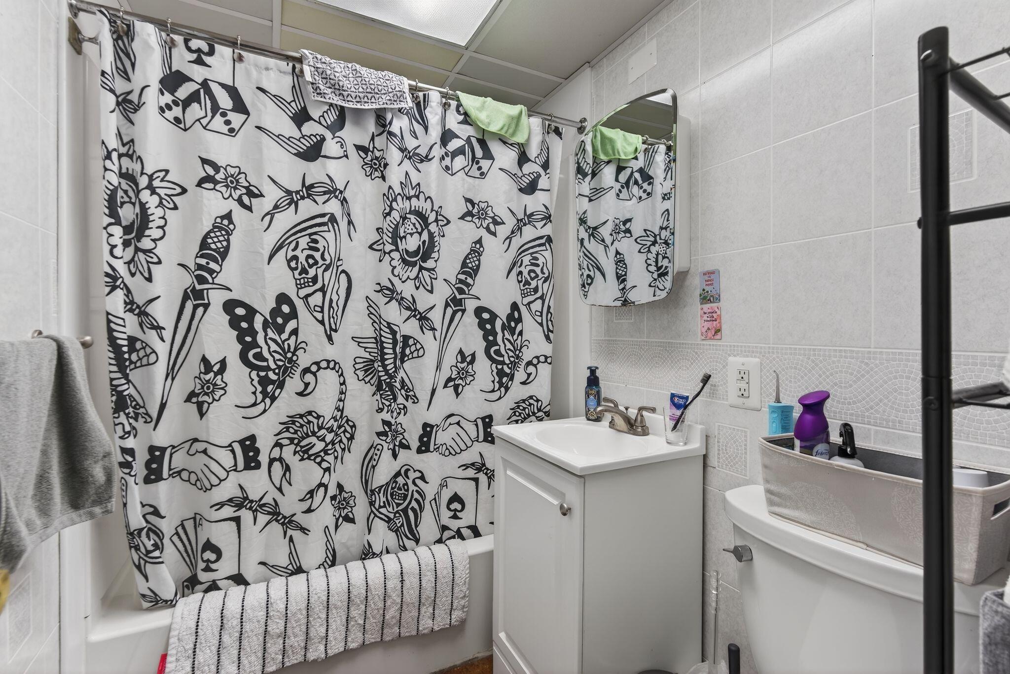 64 Bradbury Street, Biddeford, ME, 04005