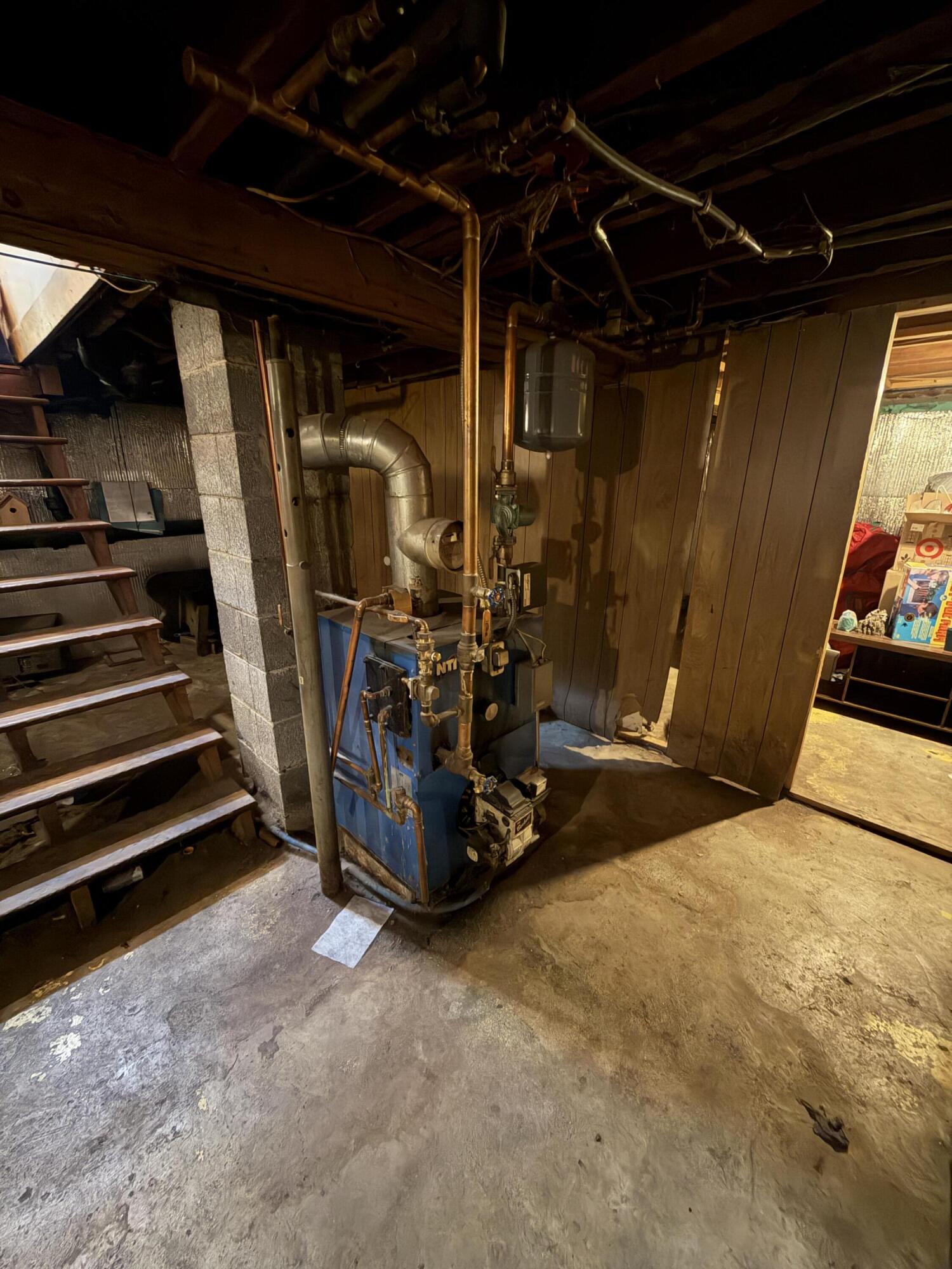 14 Day Road, Brewer, ME, 04412