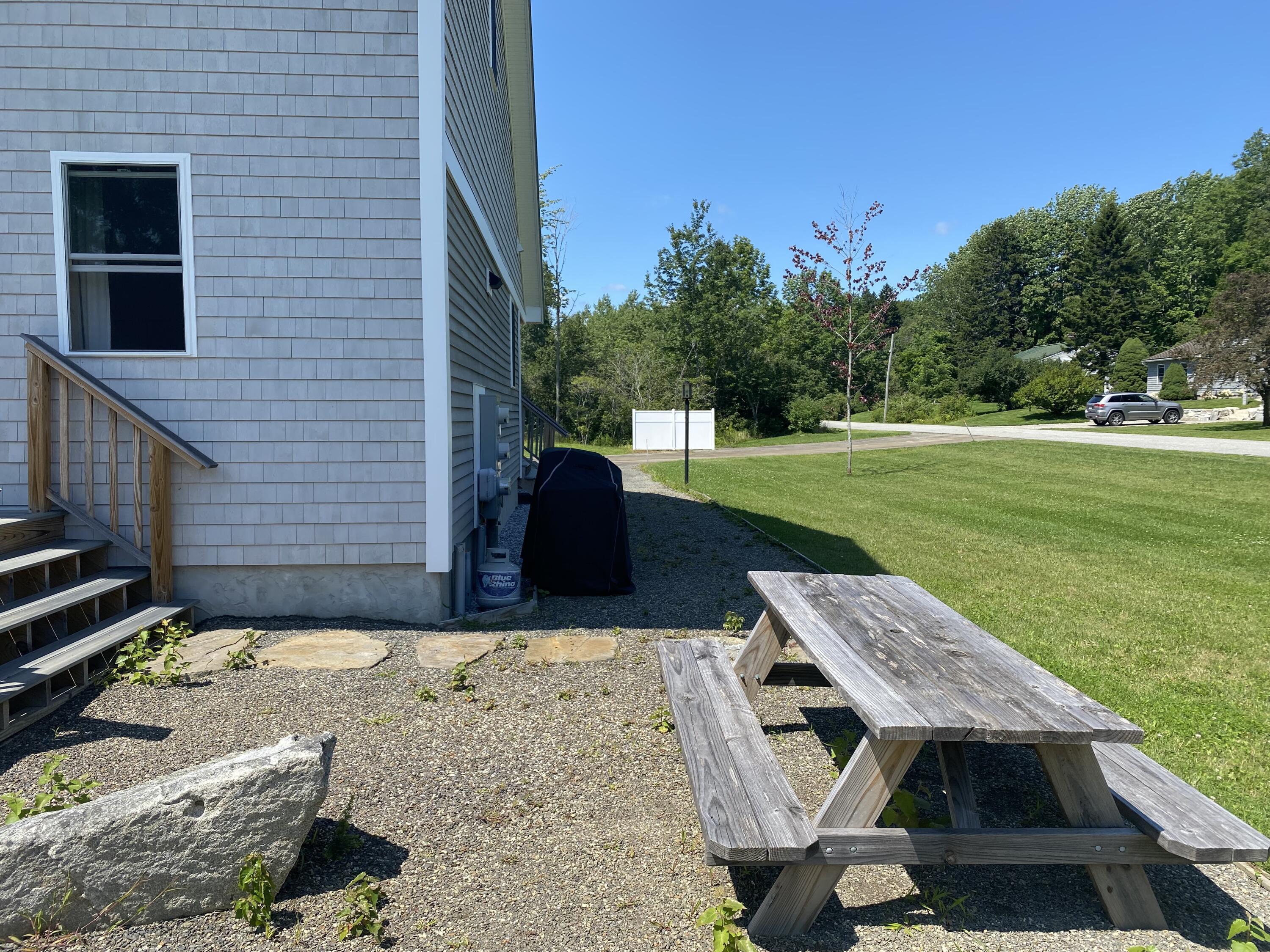 19 Crescent Beach Road, Owls Head, ME, 04854