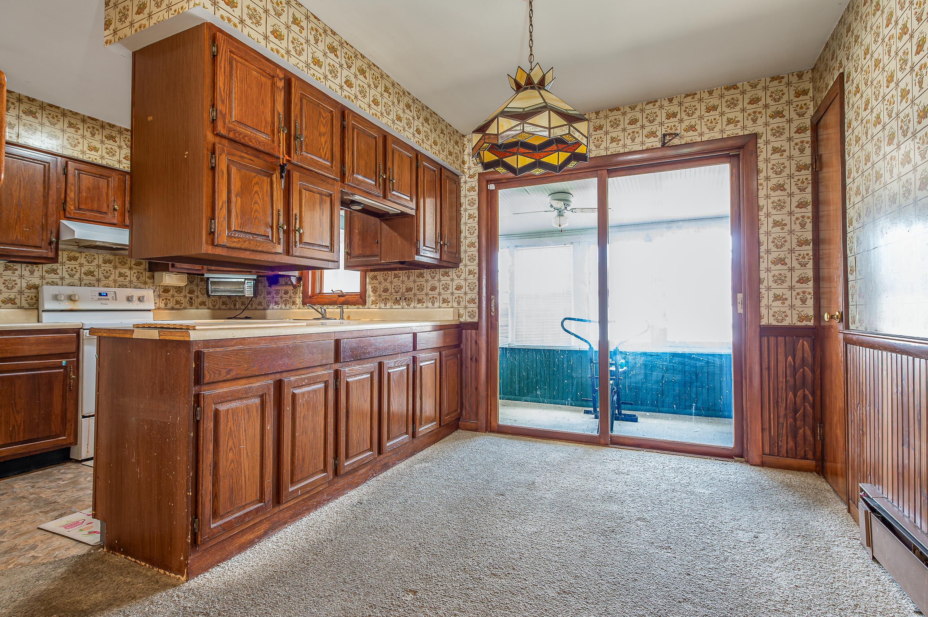 24 Highland Avenue, Lewiston, ME, 04240