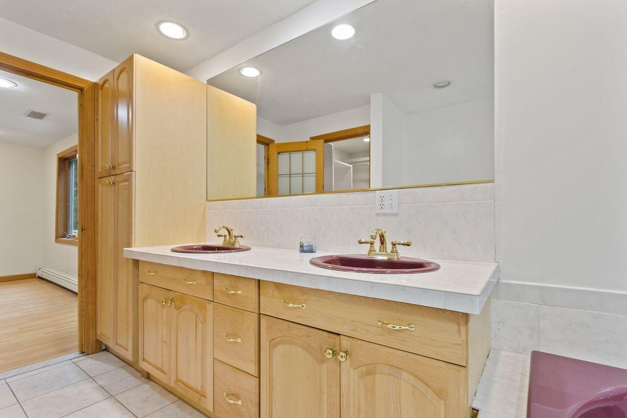 66 Old Pool Road, Biddeford, ME, 04005