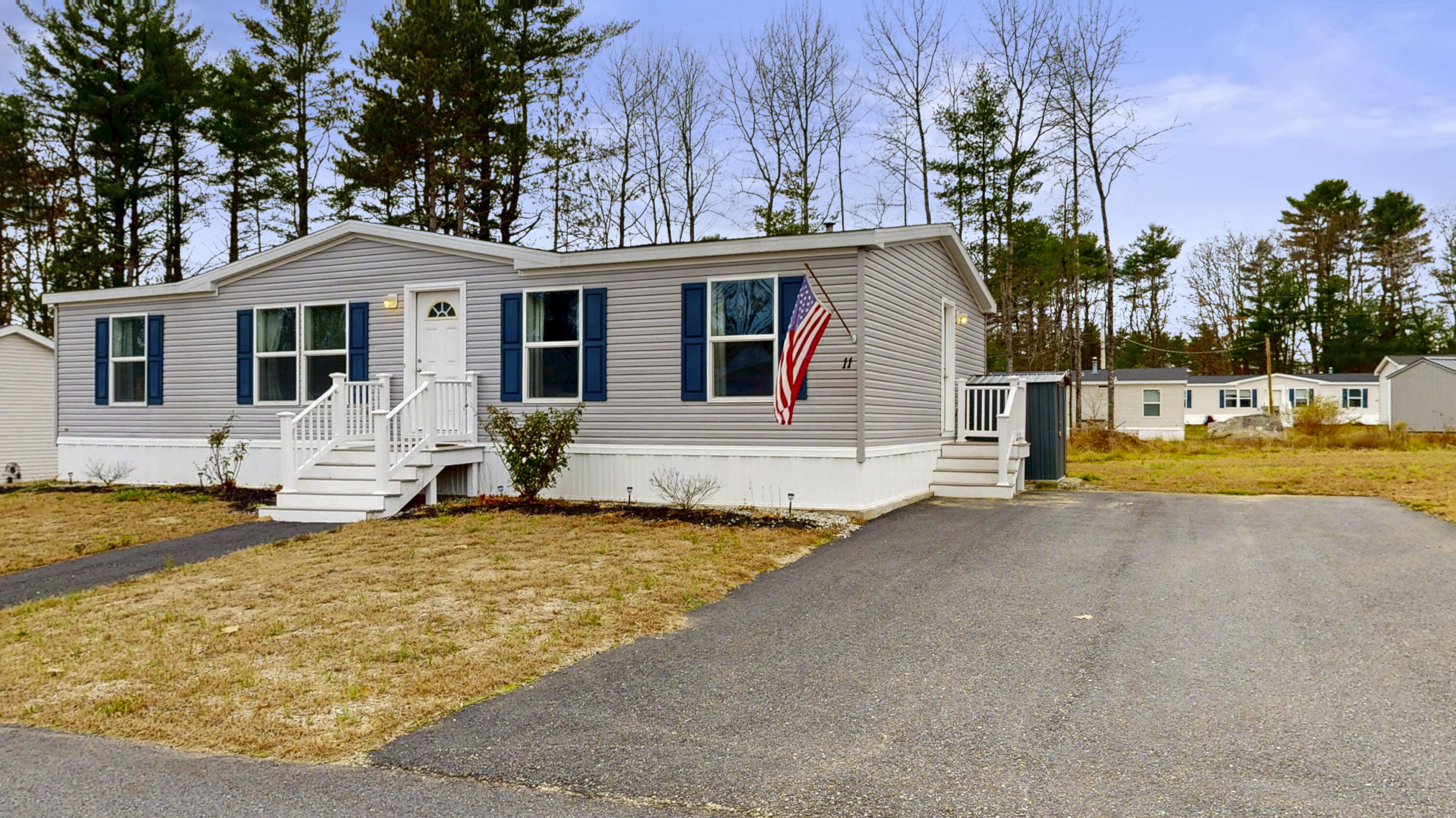 11 Trent Drive, Lisbon, ME, 04250