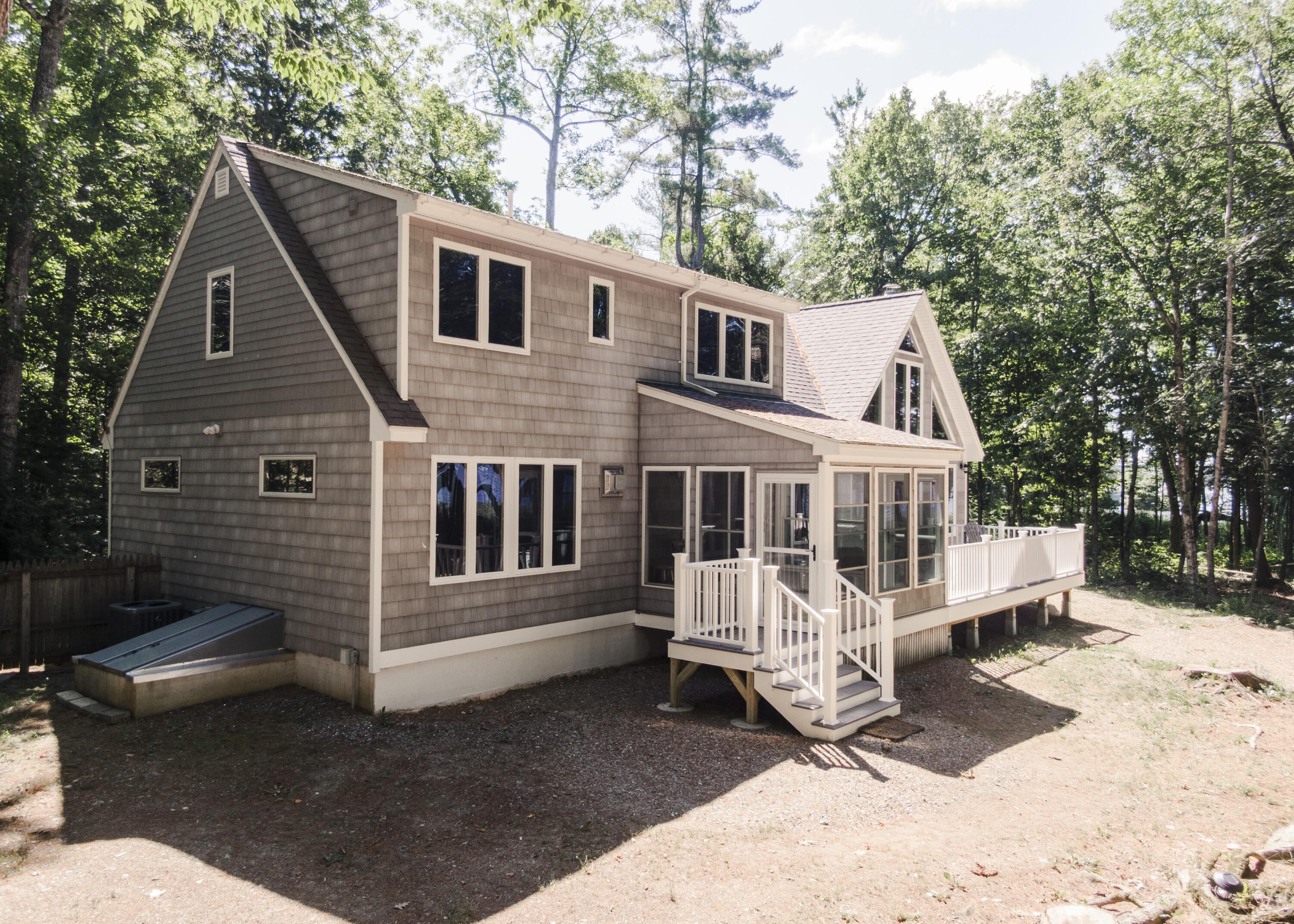 107 Shady Lane, Newport, ME, 04953