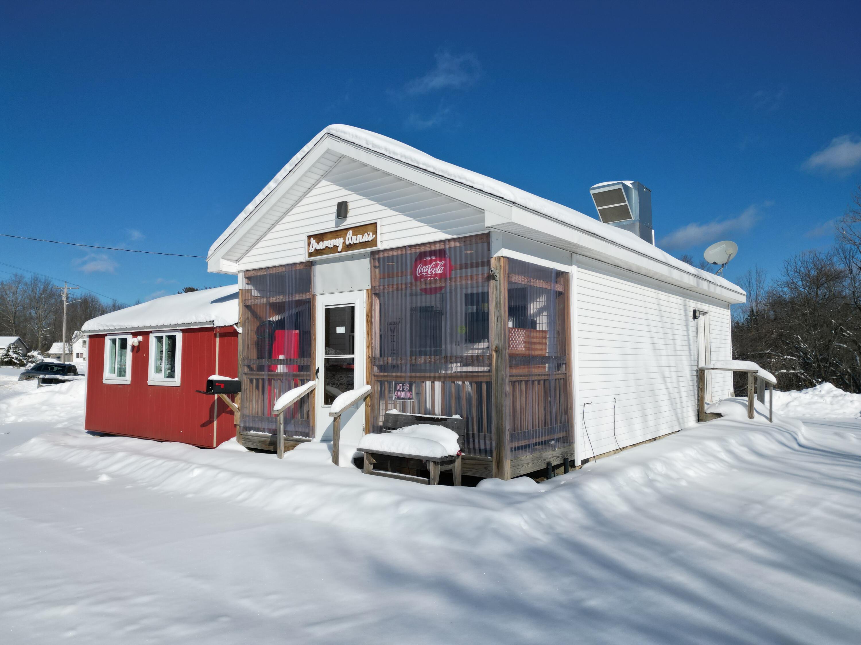 7 Park Street, Springfield, ME, 04487