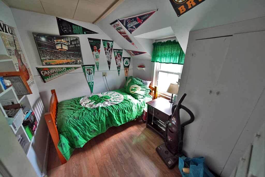 34 Charles Street, Houlton, ME, 04730