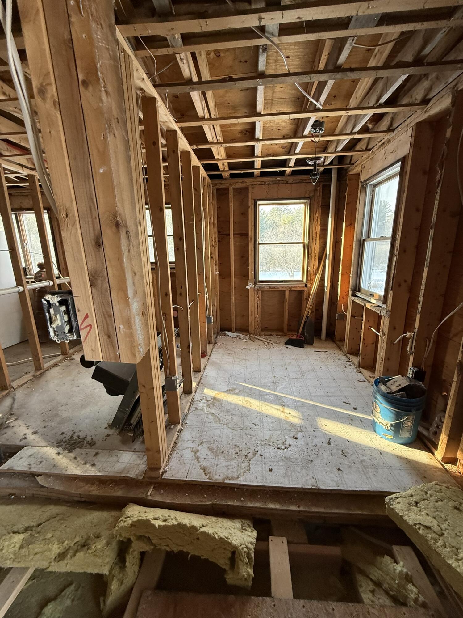 17 Walker Road, Mechanic Falls, ME, 04256