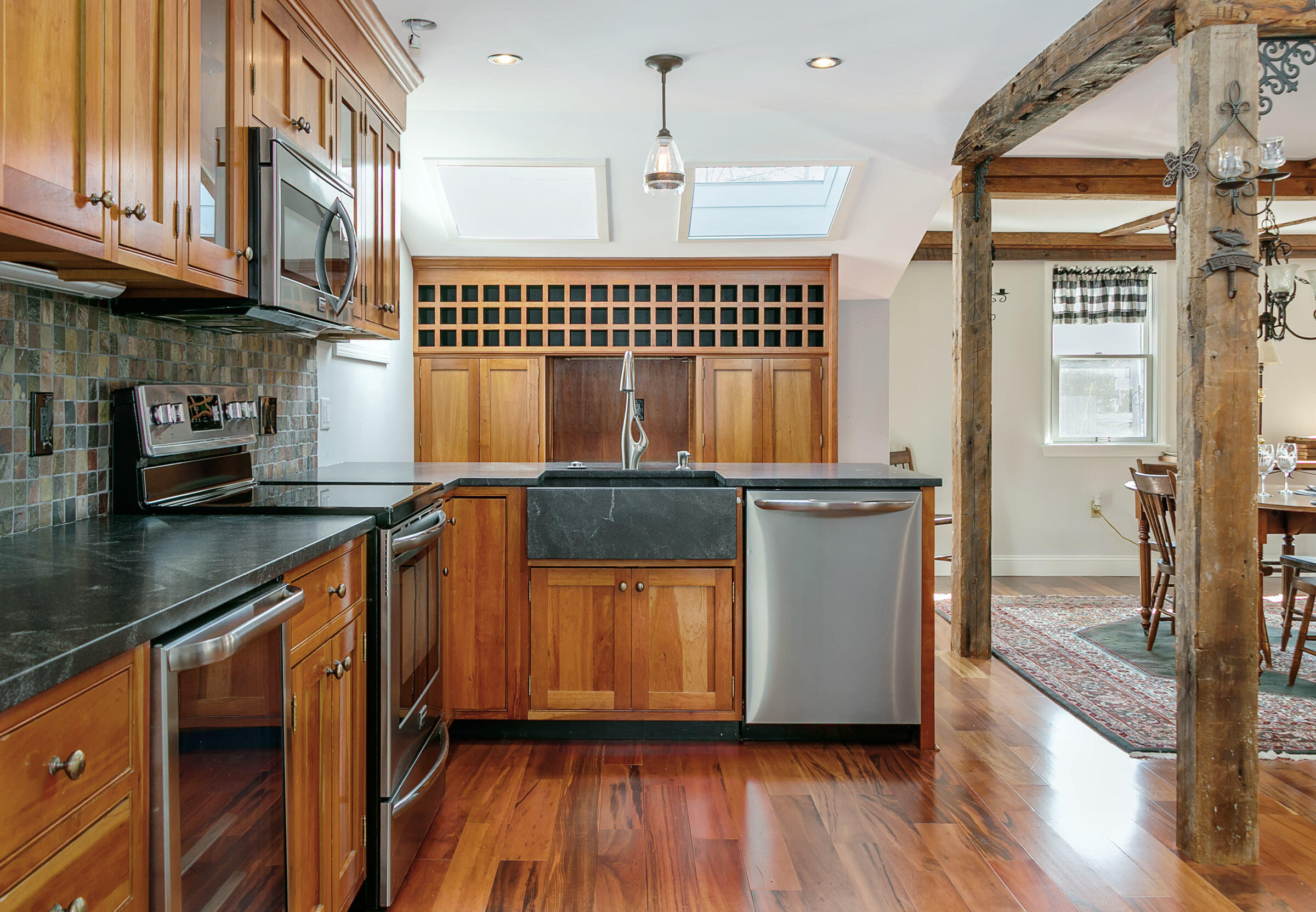 417 Sanford Road, Wells, ME, 04090