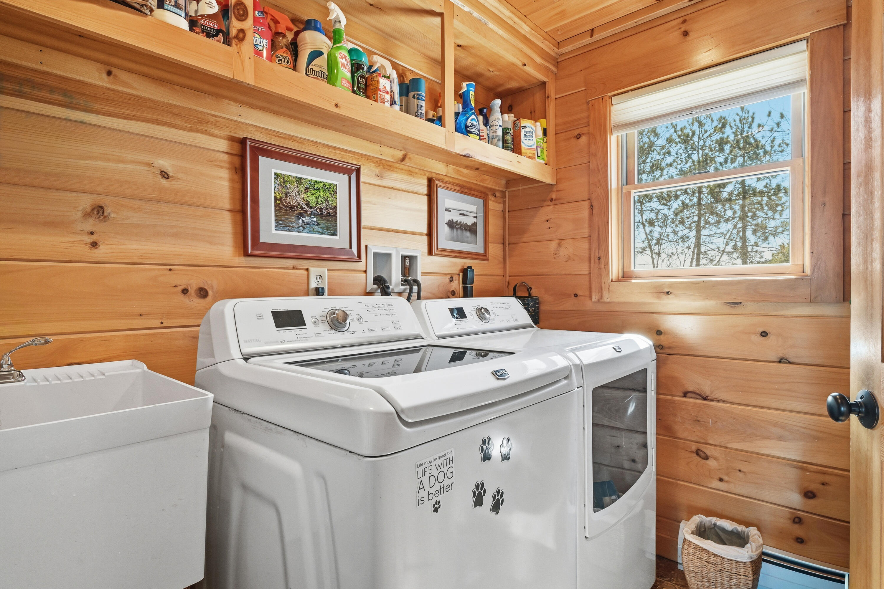 99 Abena Shores, Belgrade, ME, 04917