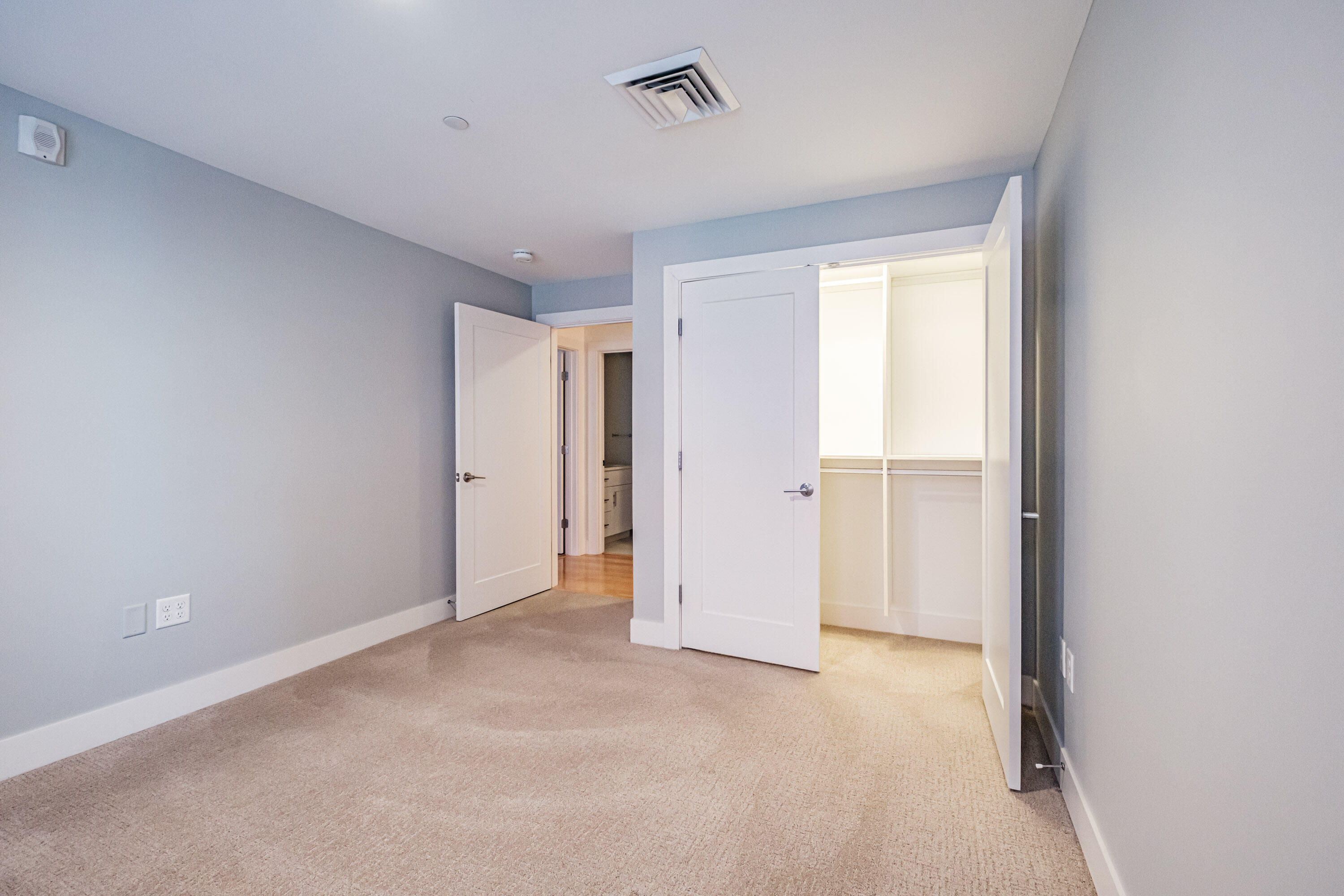 25 High Street UNIT 214, Portland, ME, 04101