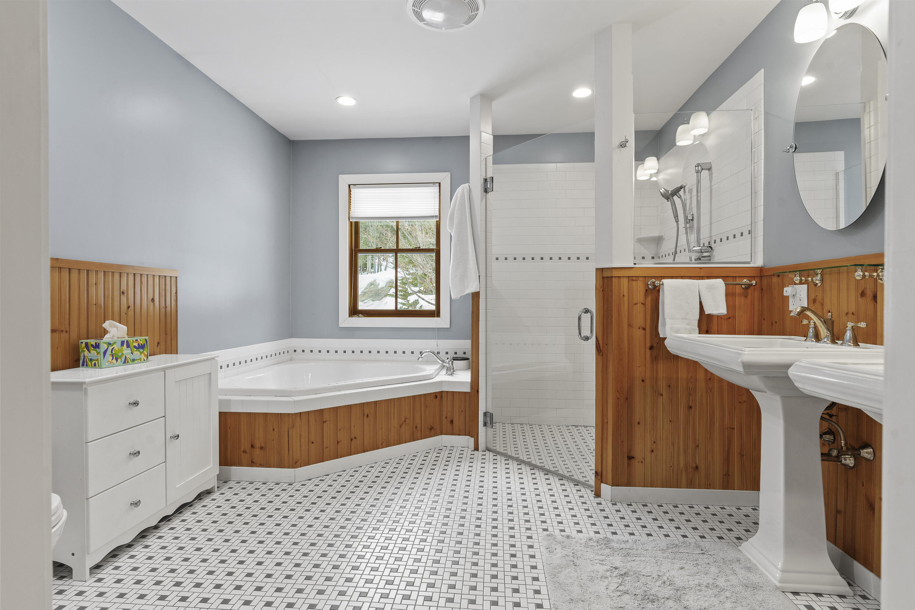 5 Southern Point Road, Bristol, ME, 04564