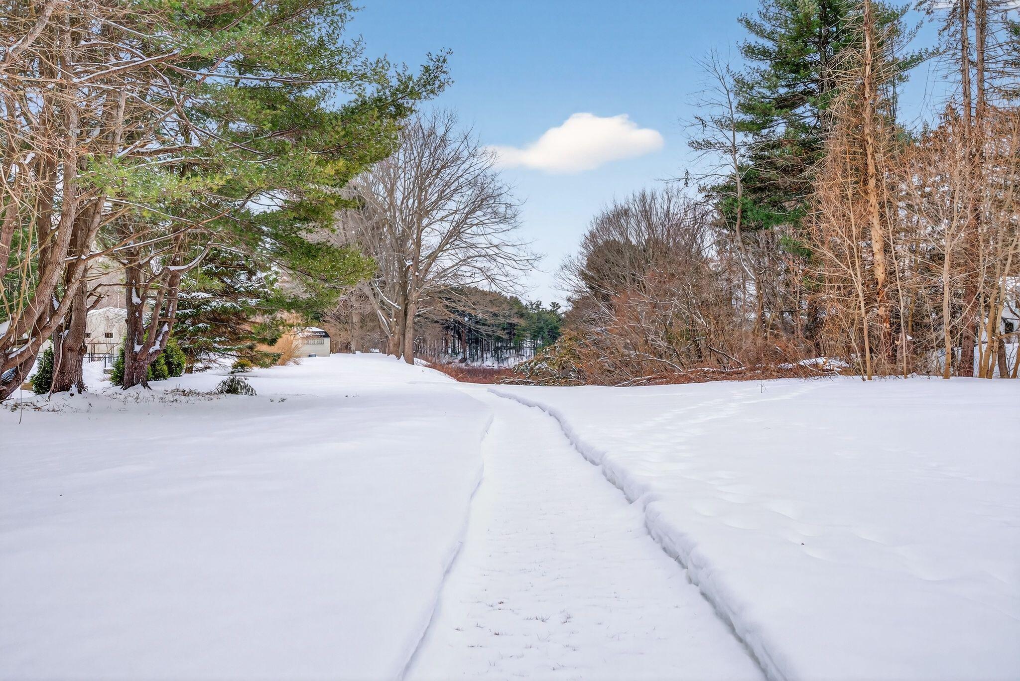 295 Ferry Road, Saco, ME, 04072