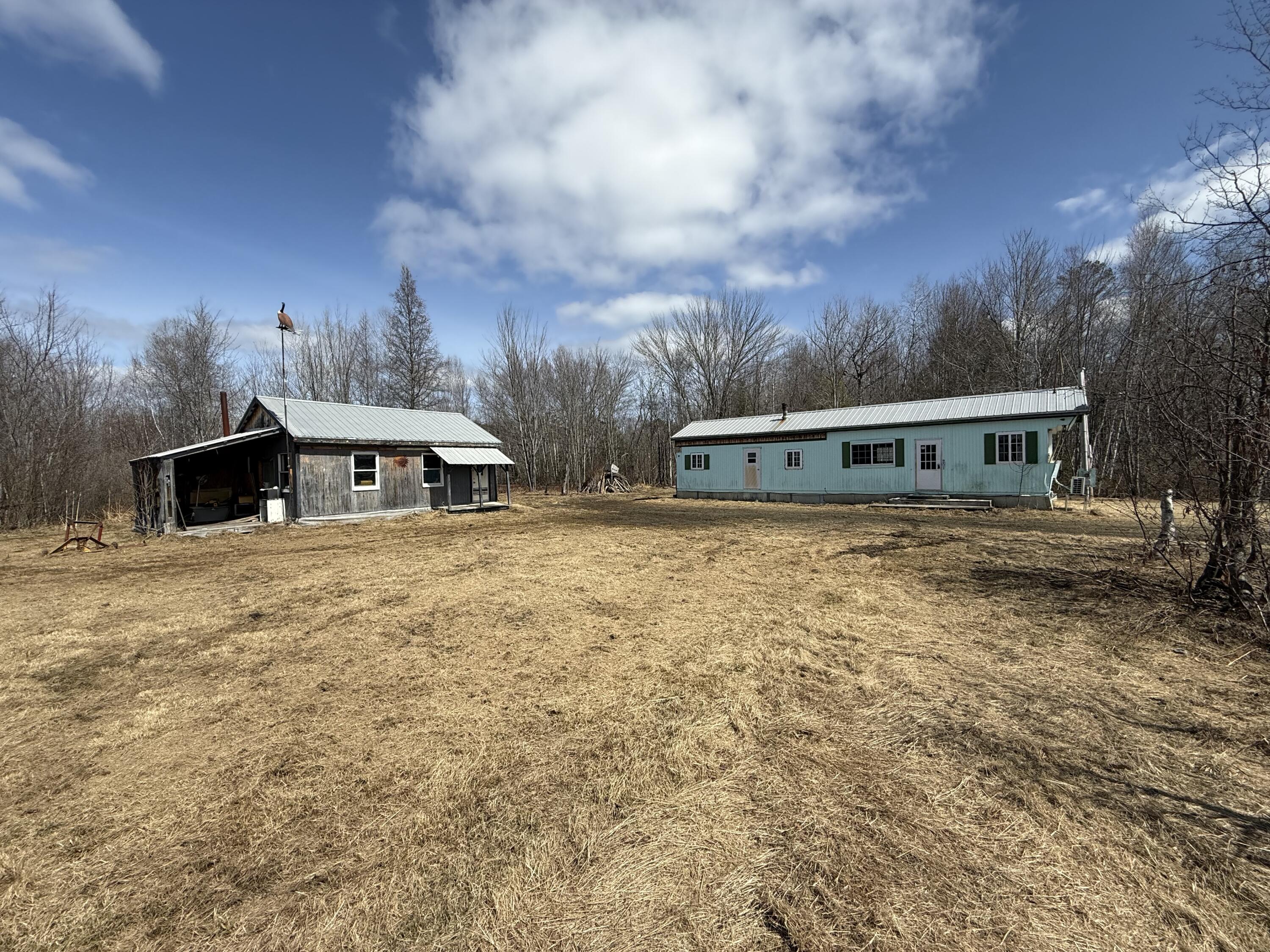 3 New England Road, Abbot, ME, 04406