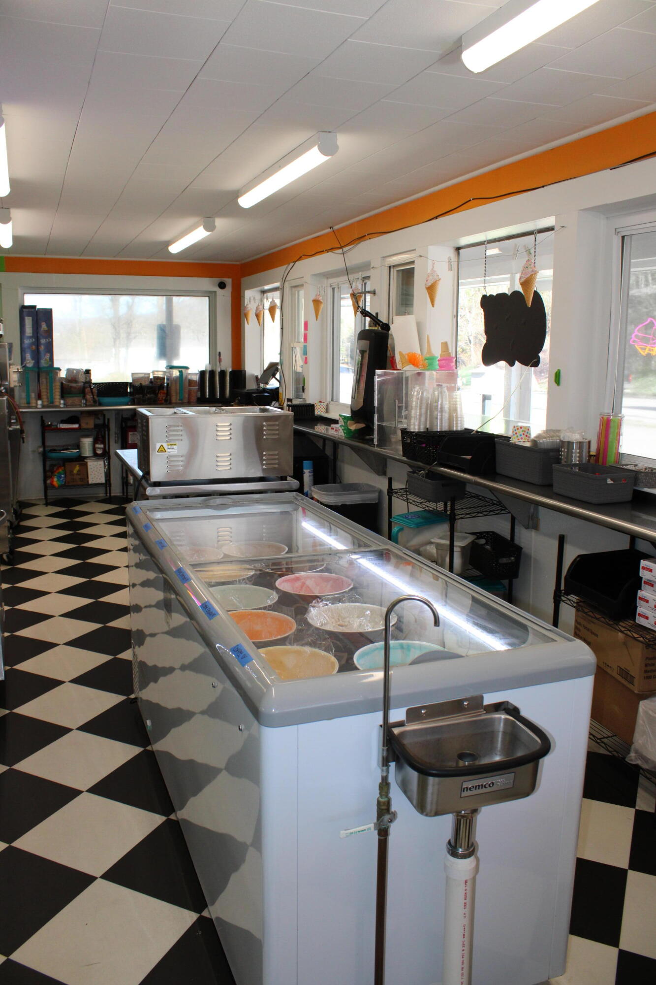 856 River Road, Mexico, ME, 04257