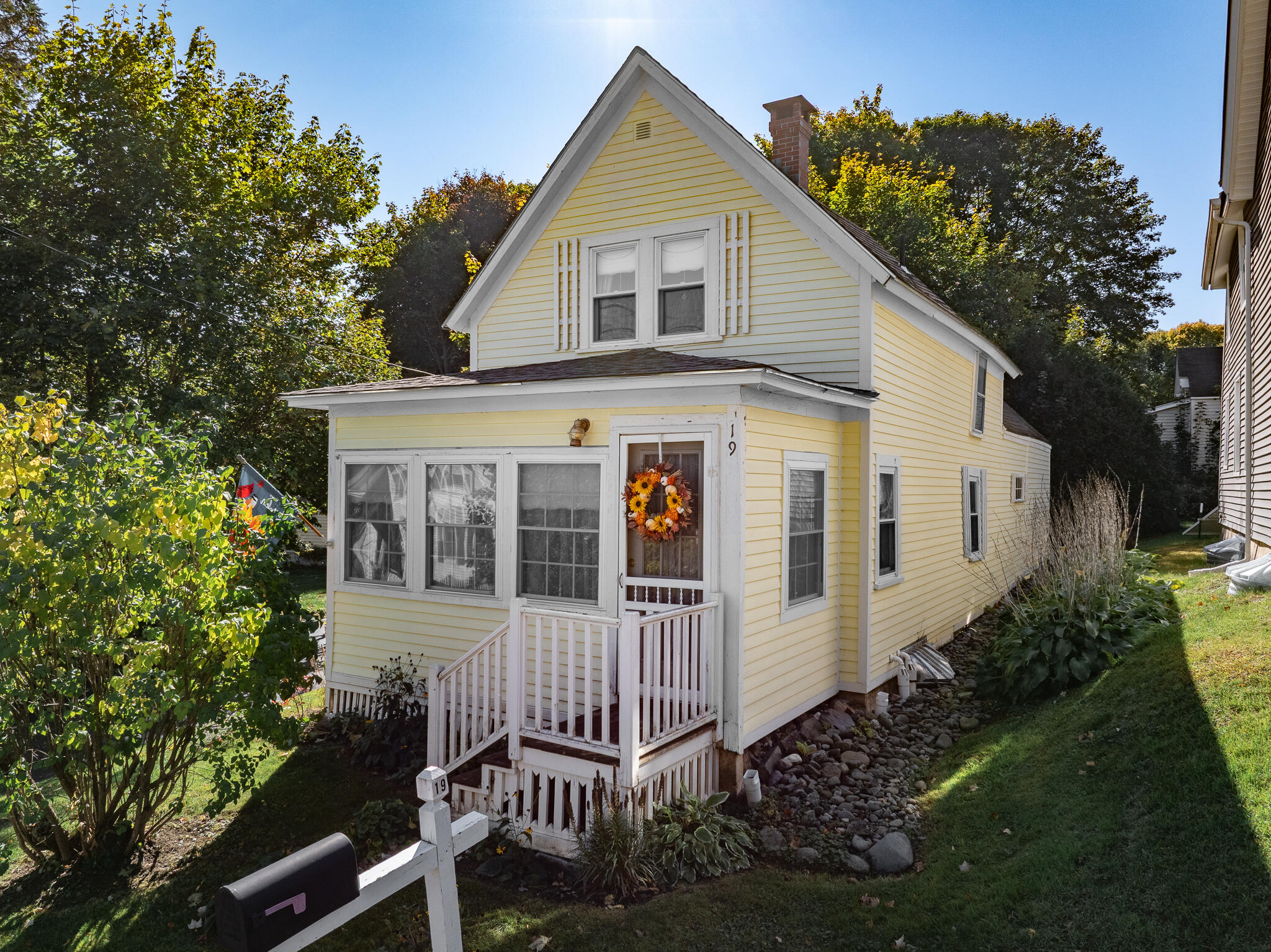 Photo of 19 Lemon Street Veazie ME 04401