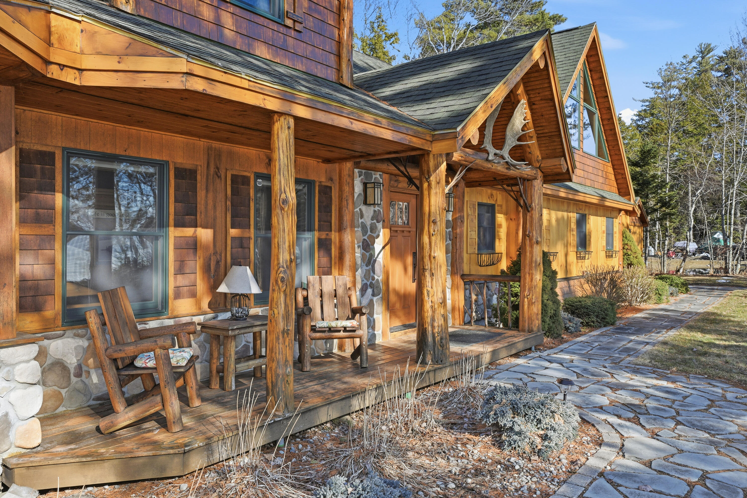 99 Abena Shores, Belgrade, ME, 04917