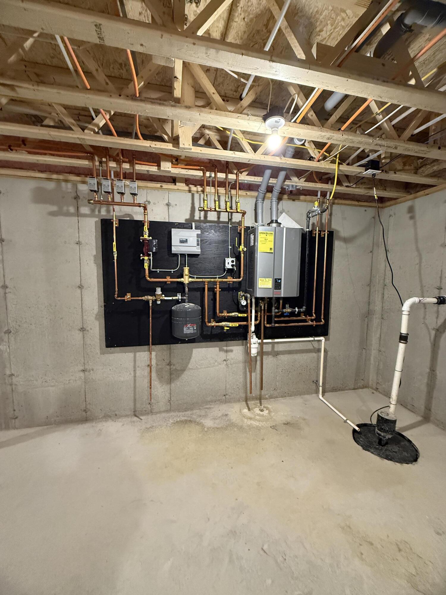 67 Stacey Lane, Kenduskeag, ME, 04450