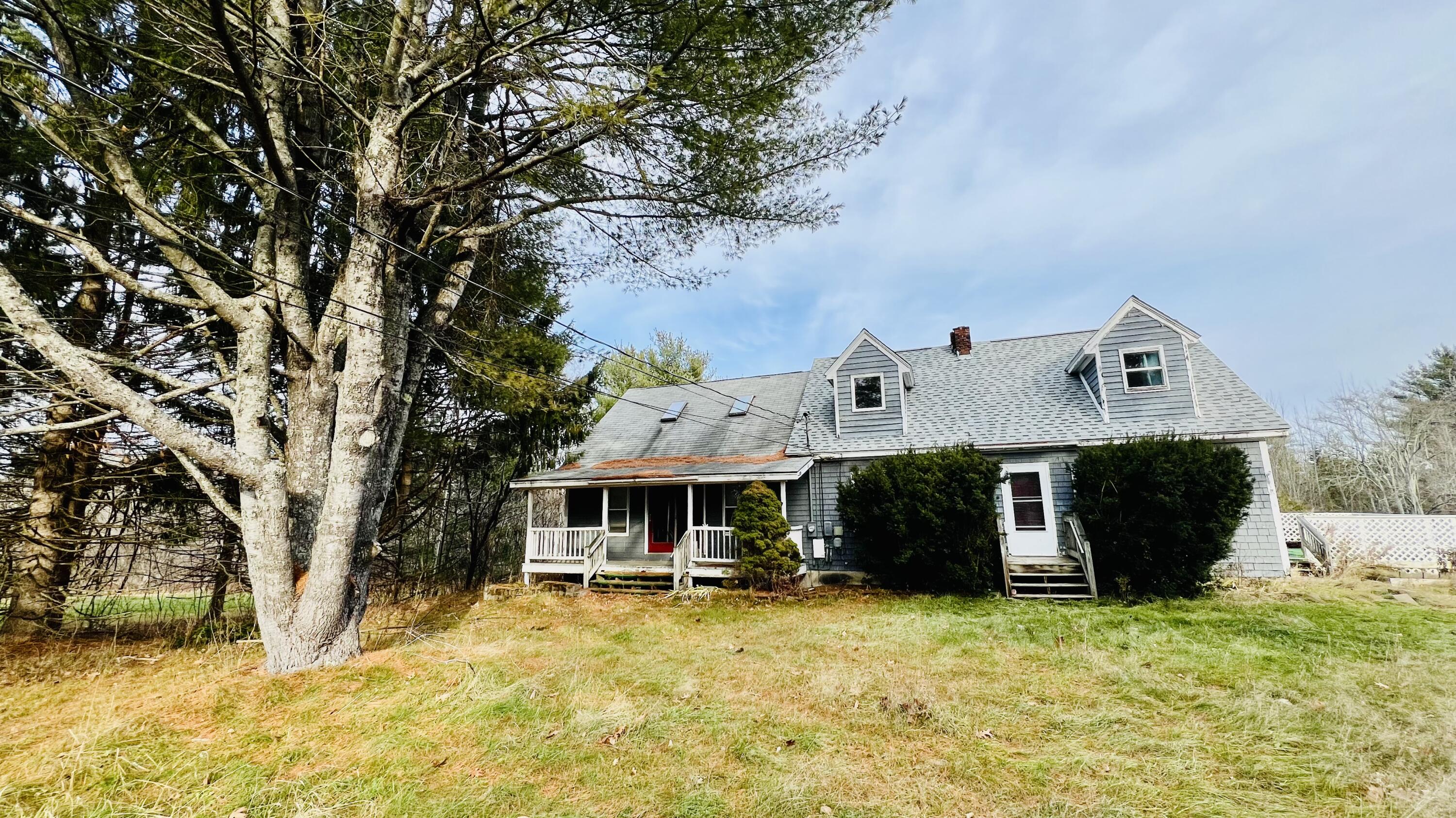 1250 River Road, Madrid Twp, ME, 04966