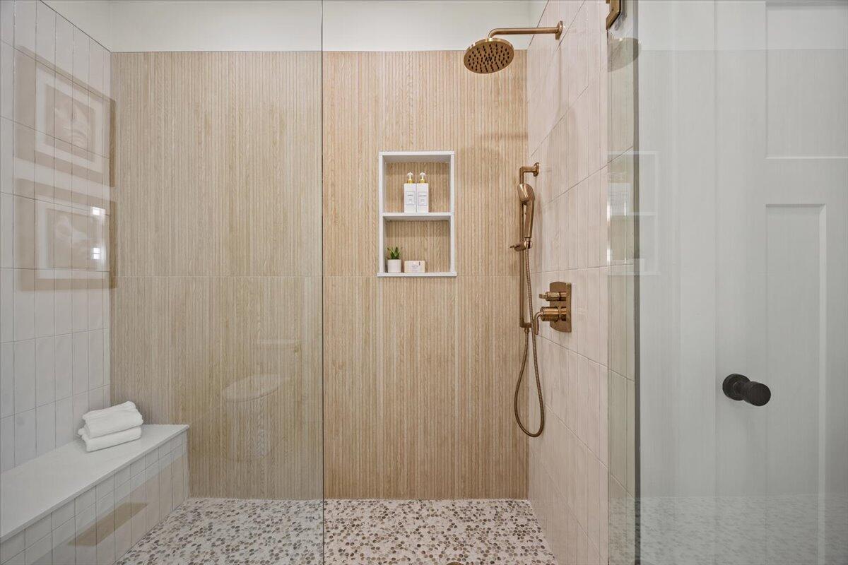 7 Isle Ave Avenue UNIT 101, Saco, ME, 04072