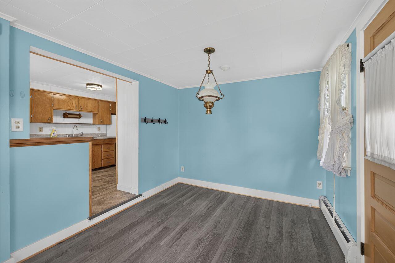 7 Bateman Street, Sanford, ME 04073 3G0A0356