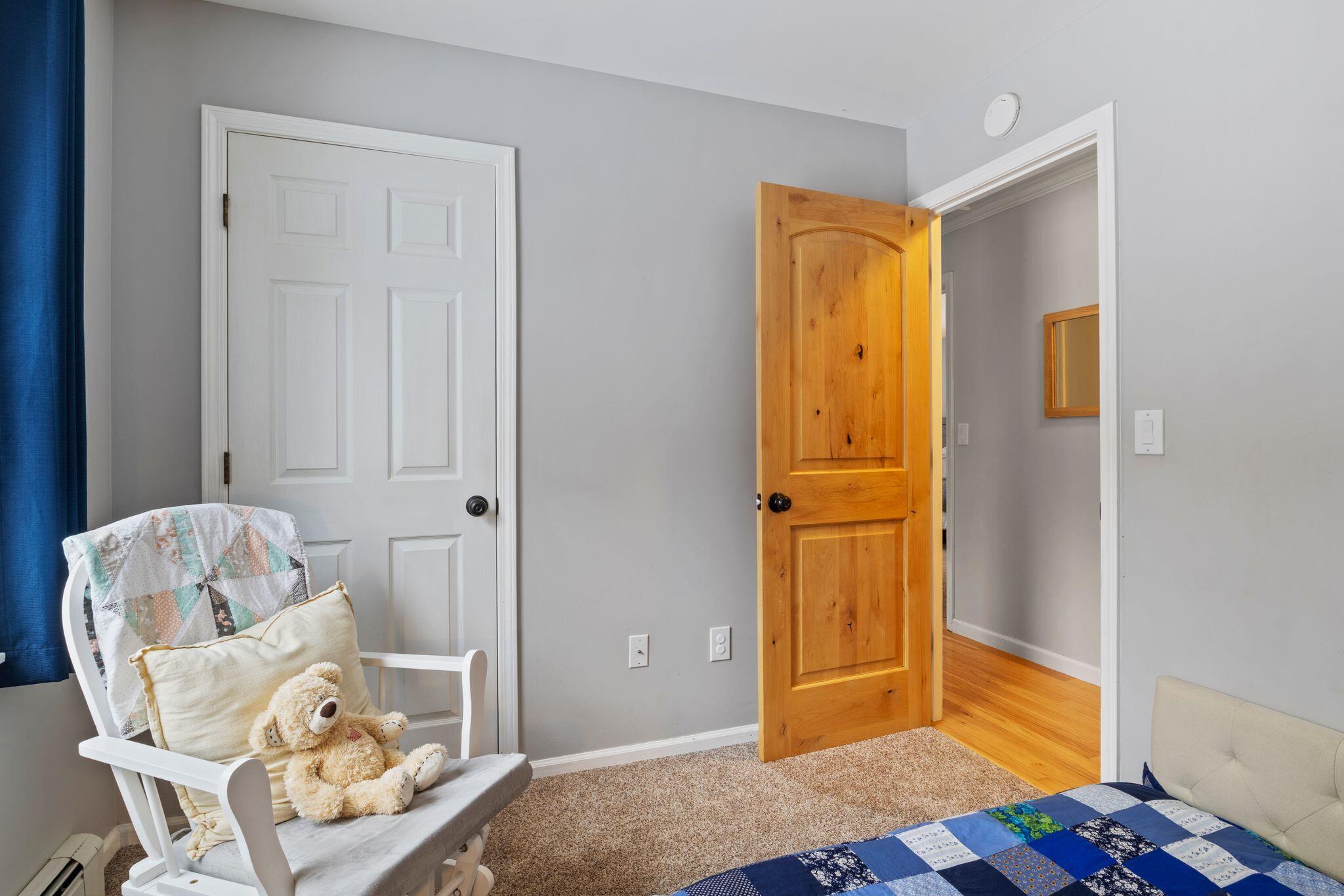 15 Monroe Drive, Naples, ME, 04055