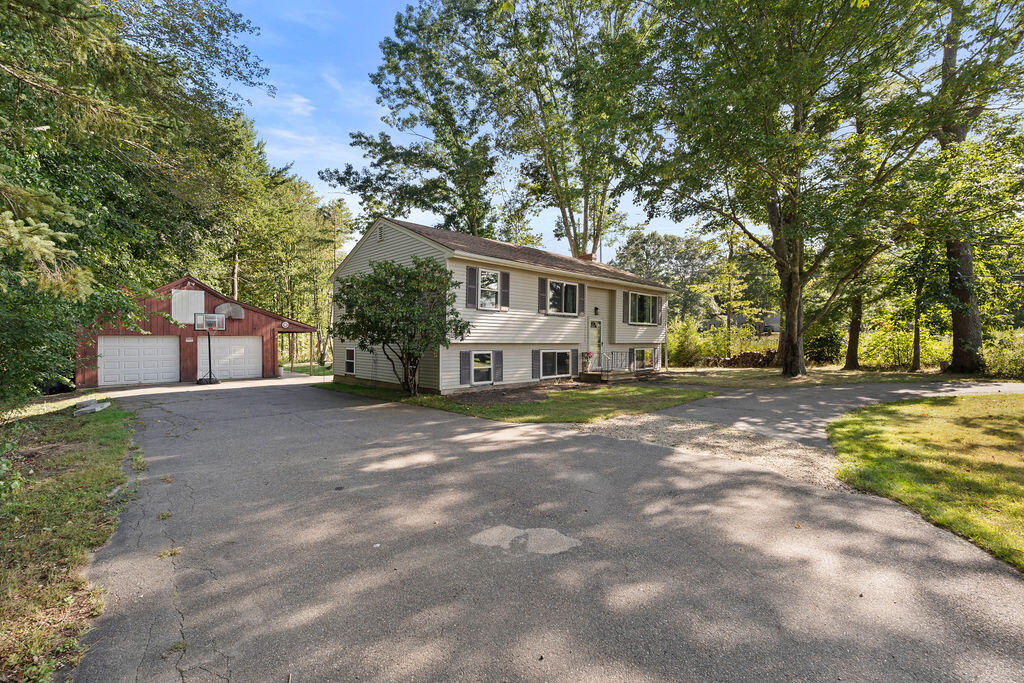 Photo of 71 Bradstreet Lane Eliot ME 03903