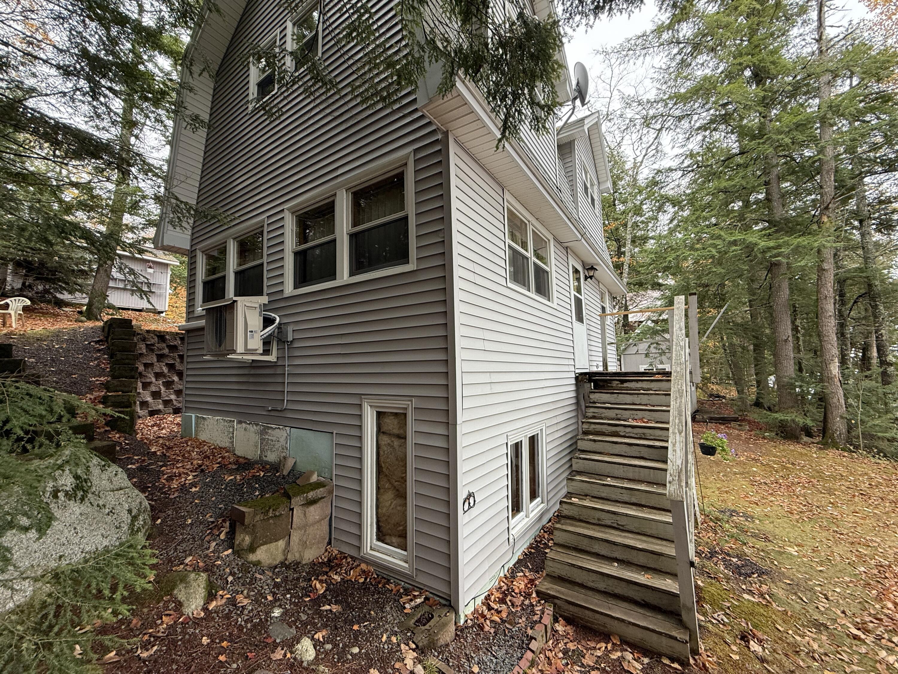 55 Mcnelly Road, Island Falls, ME, 04747