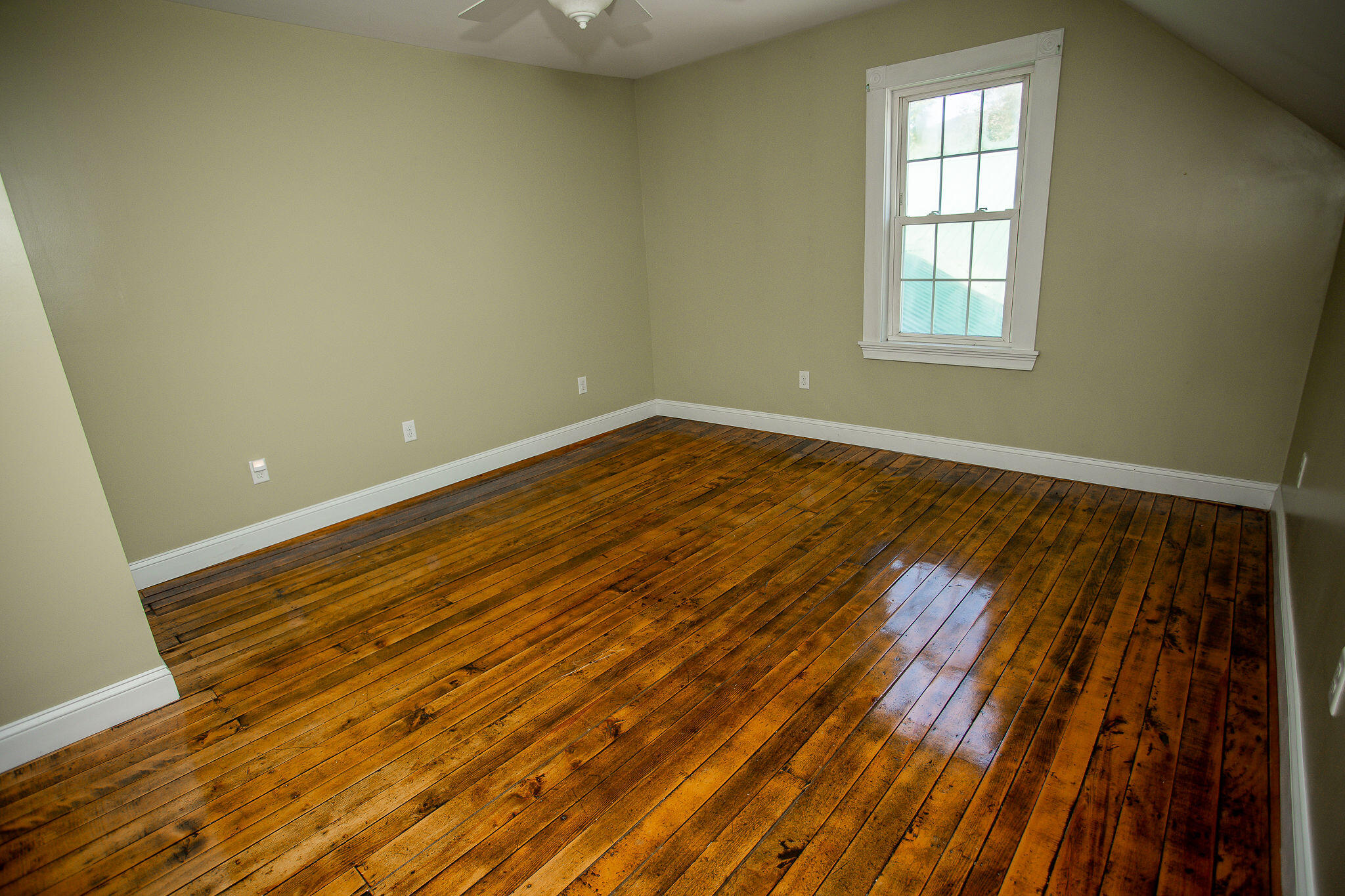 1922 Roxbury Road, Roxbury, ME, 04275