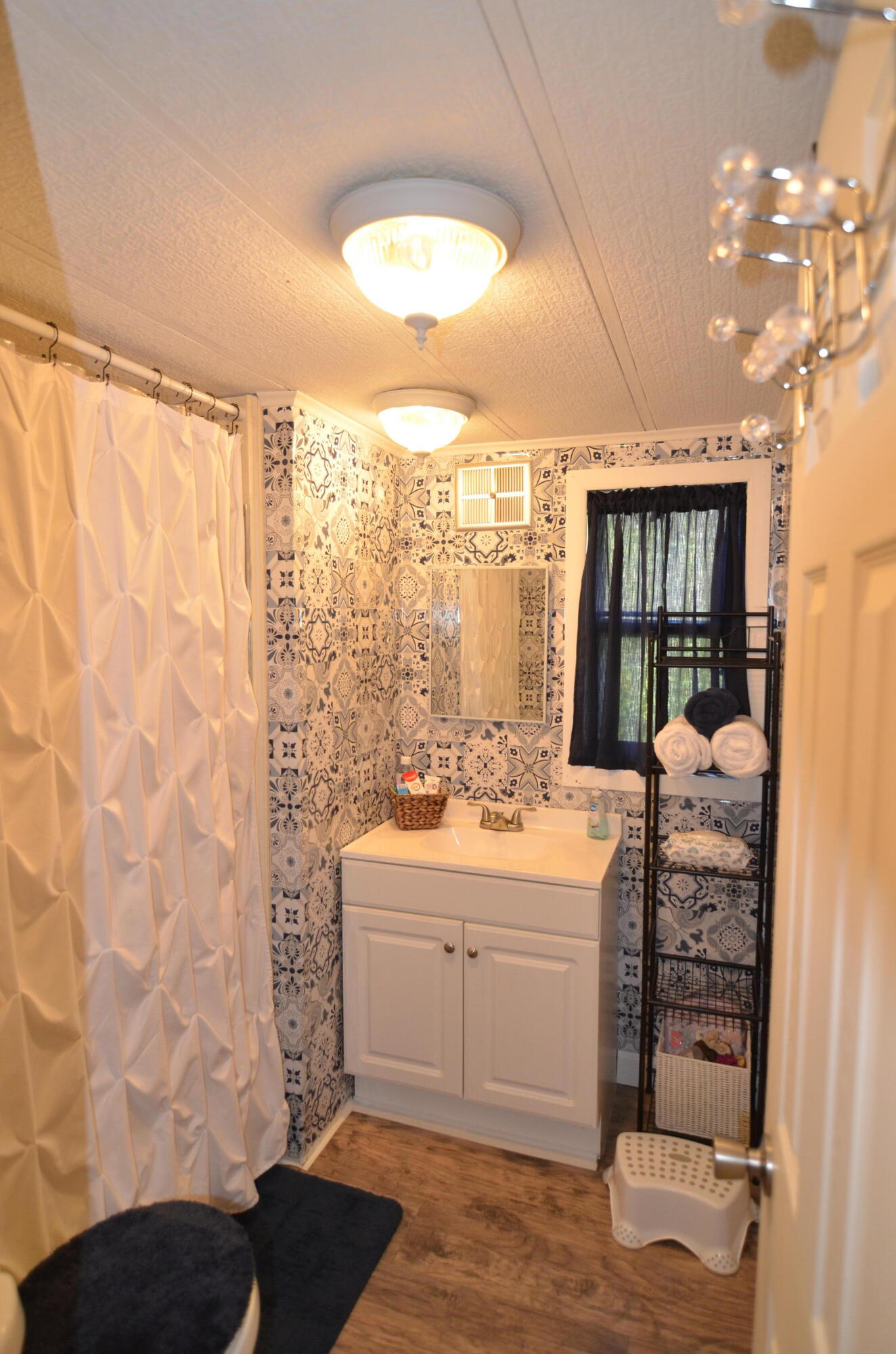 33 Coles Corner Road Road, Winterport, ME, 04496