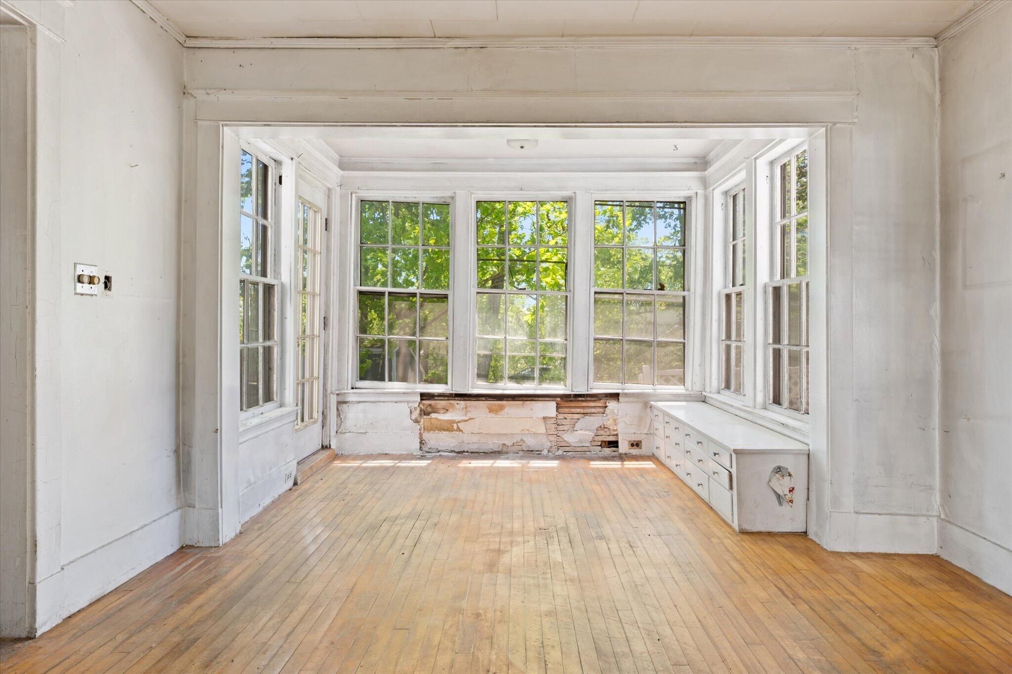 13-Family Room