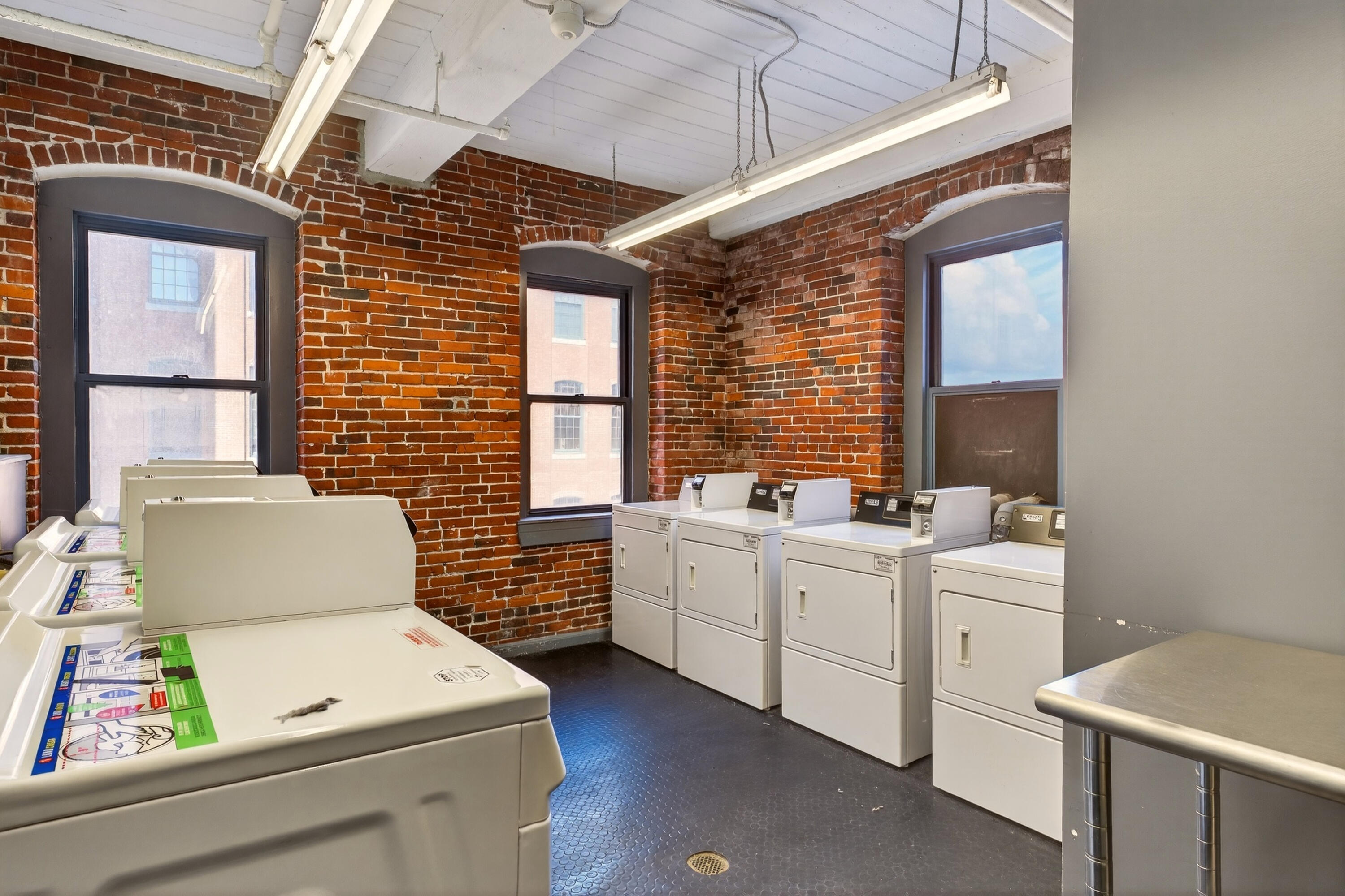 1 Saco Island Terrace UNIT 331, Saco, ME, 04072