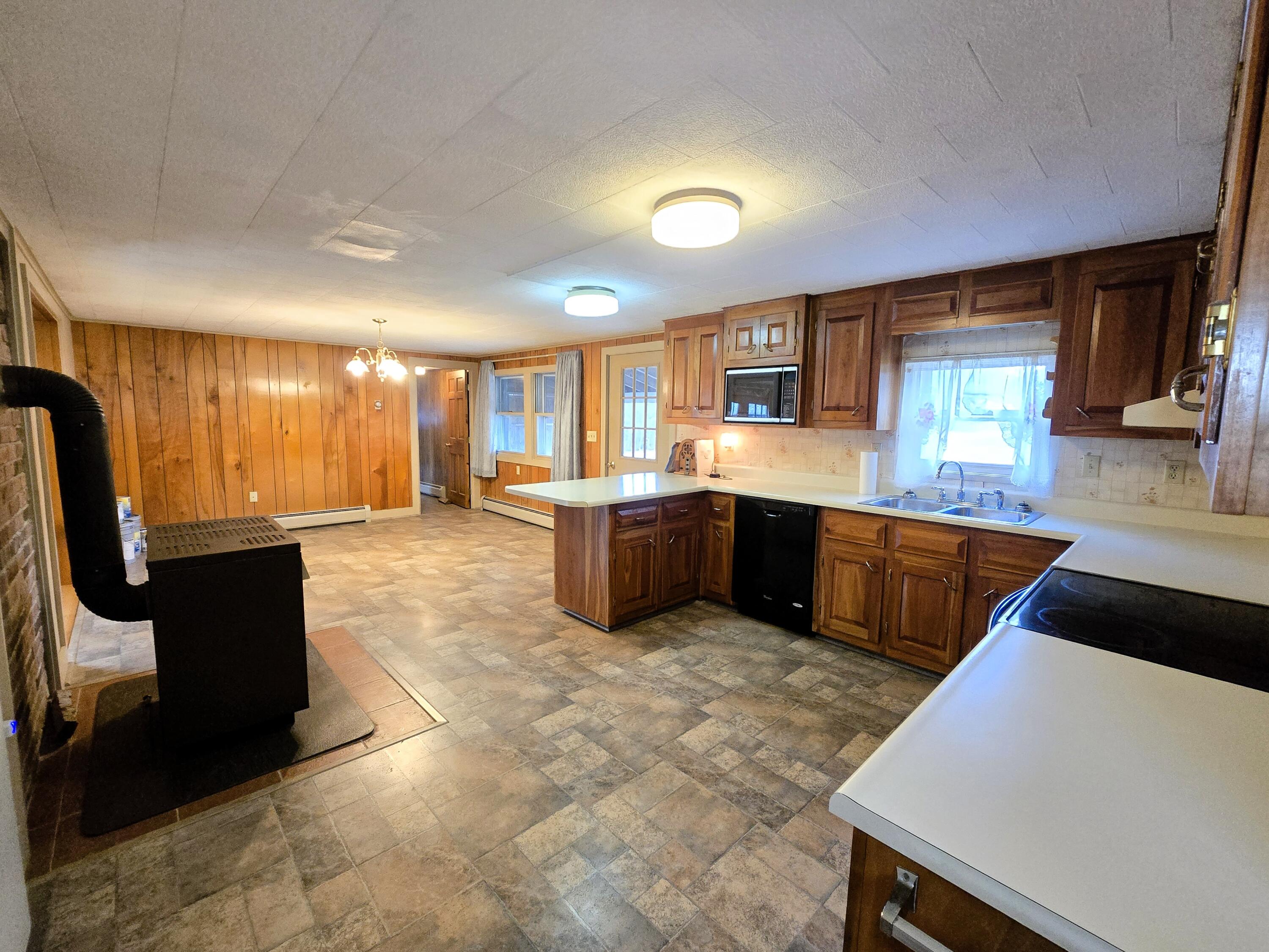 377 Village Road, Jackson, ME, 04921