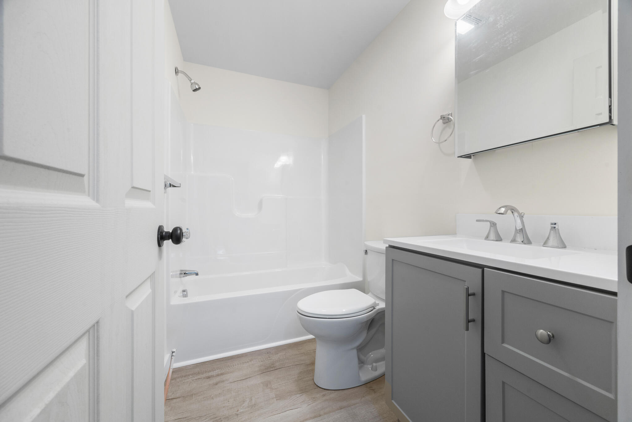 135 Surry Road UNIT 1 & 2, Ellsworth, ME, 04605