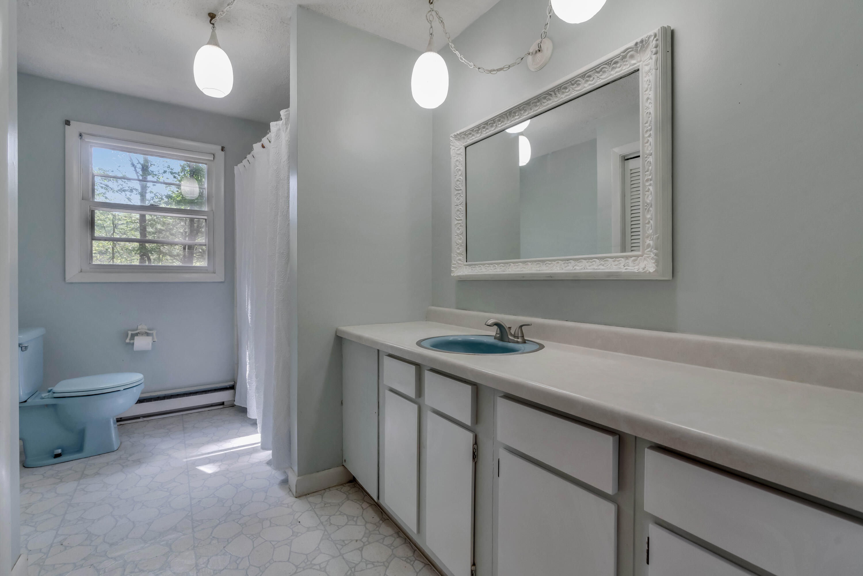 Main floor bathroom