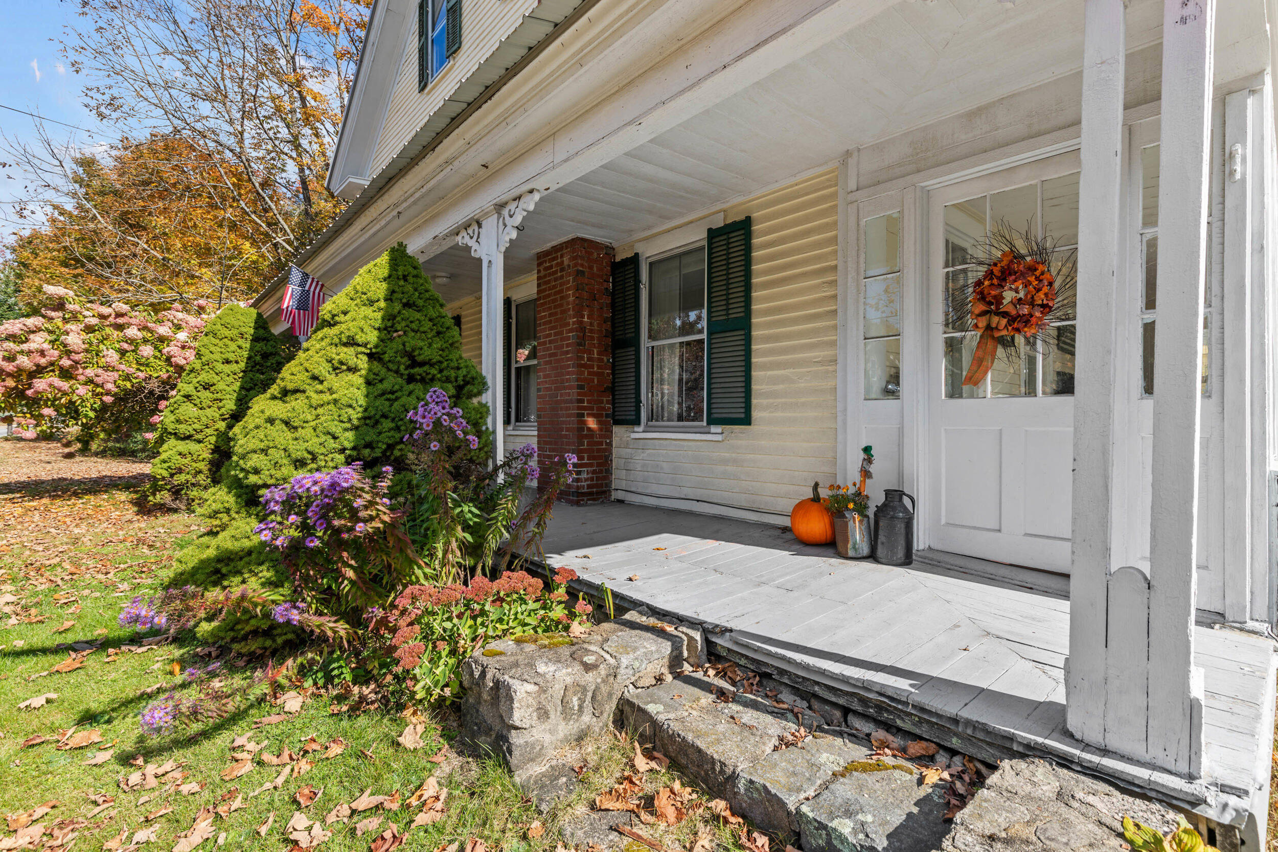 220 S High Street, Bridgton, ME, 04009