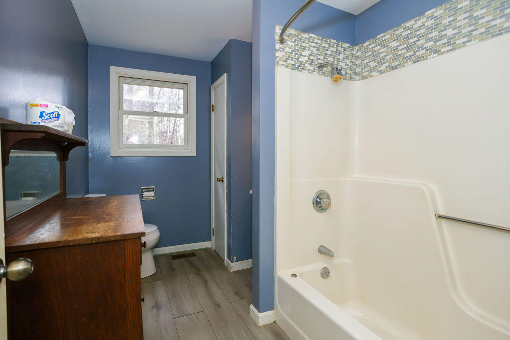 109 Sunny Hill Drive, Farmington, ME, 04938